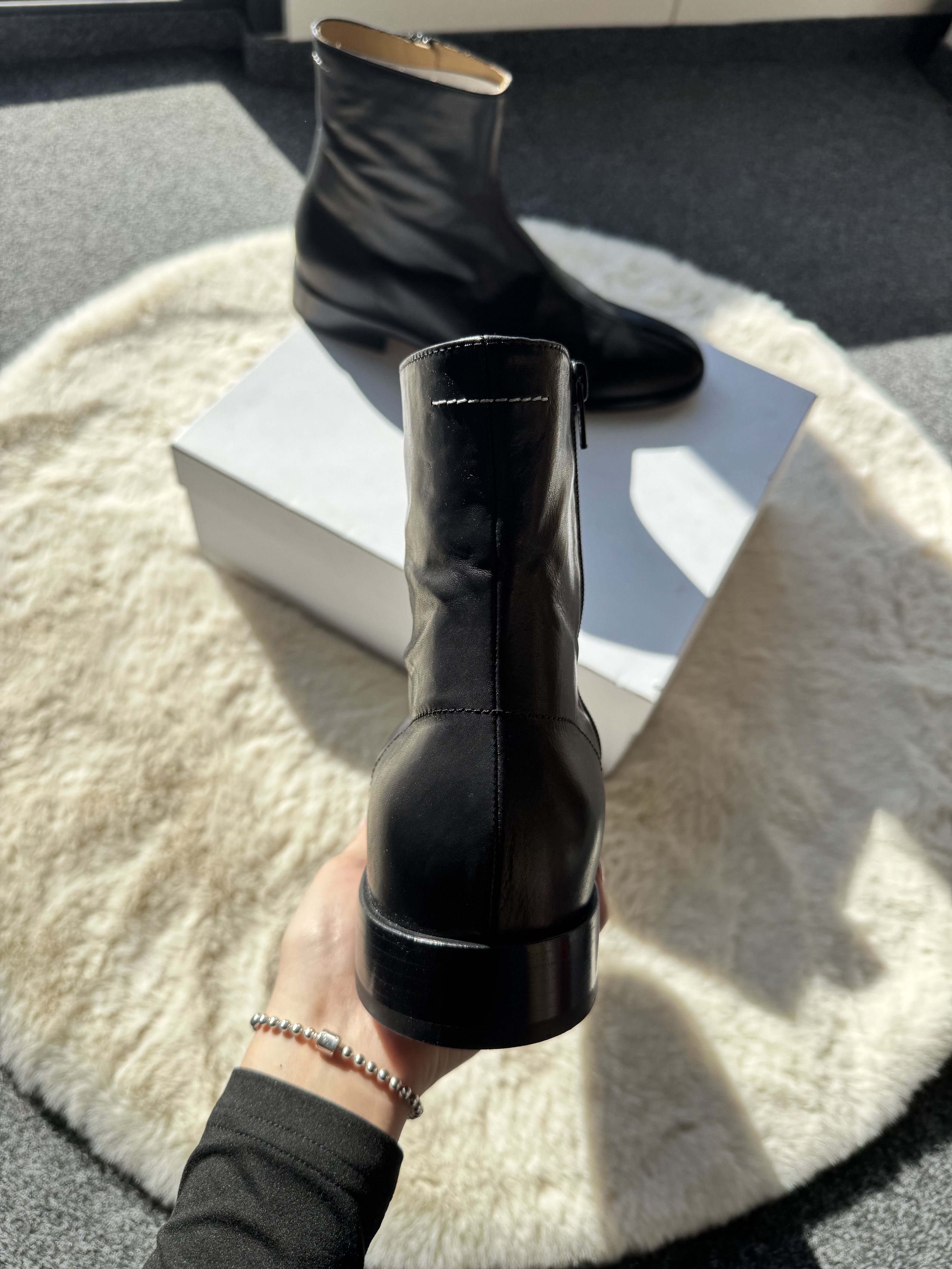Maison Margiela Black leather Maison Margiela MM6 men's ankle boots EU 45 Size US 12 / EU 45 - 6 Thumbnail