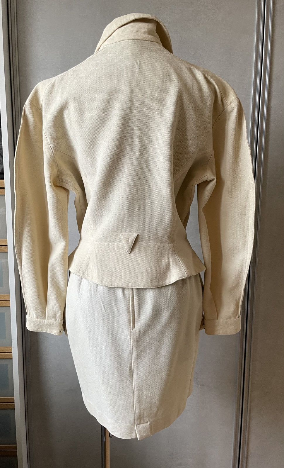 Thierry Mugler THIERRY MUGLER SET JACKET AND SKIRT Size M / US 6-8 / IT 42-44 - 4 Thumbnail