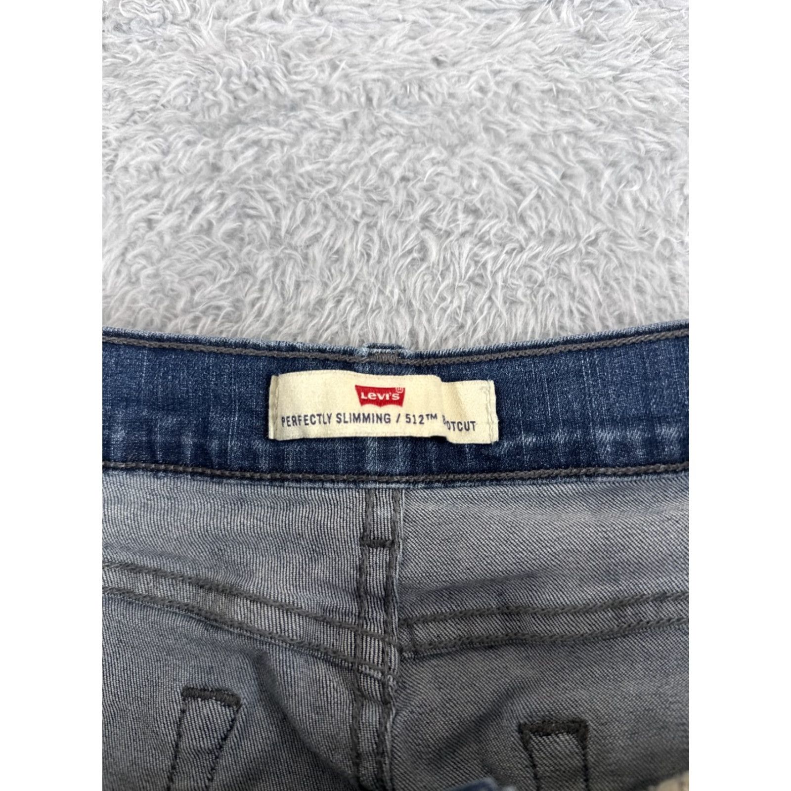 Levi's Levi's Jeans Women Jeans Bootcut Mid 512 Perfectly Slimming Blue 26x27 Juniors 10 Denim Pants Comfort 5-Pocket Modern American 90s? Size 32" / US 10 / IT 46 - 6 Thumbnail