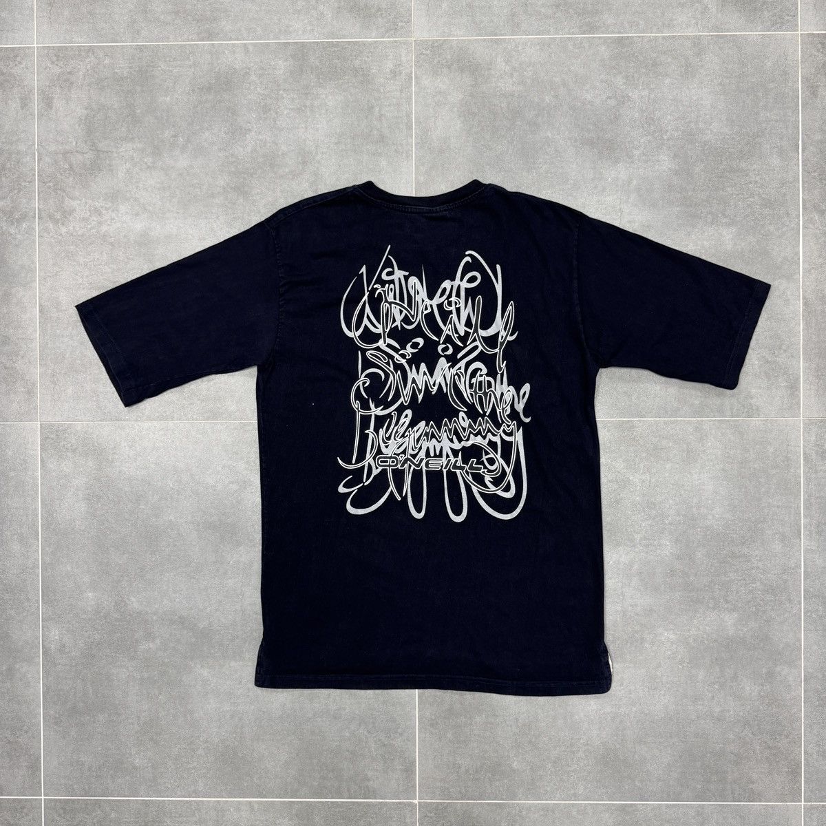 O'Neill × Vintage Vintage O'neill T-Shirt Size XXL Size US XXL / EU 58 / 5 - 15 Thumbnail
