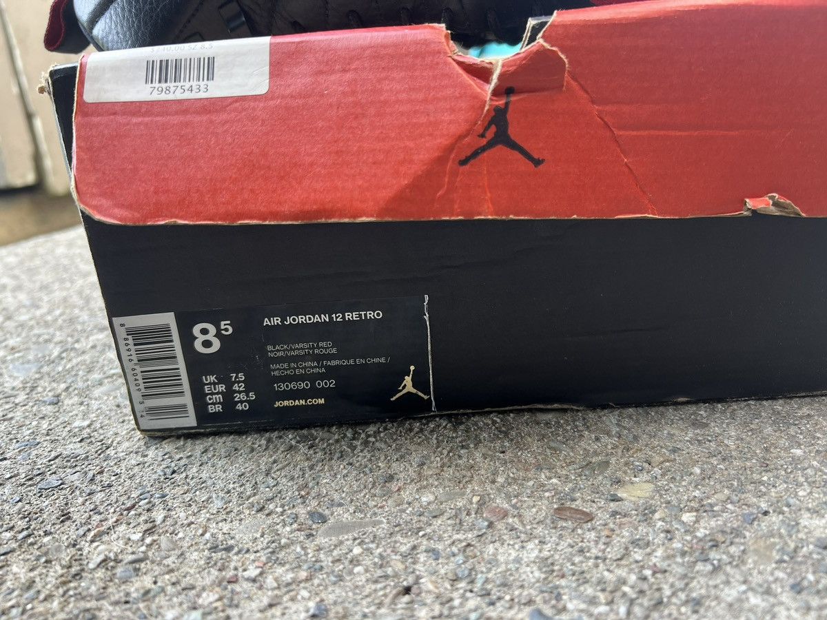 Jordan Brand × Nike Flu Game 12’s Size US 8.5 / EU 41-42 - 7 Thumbnail
