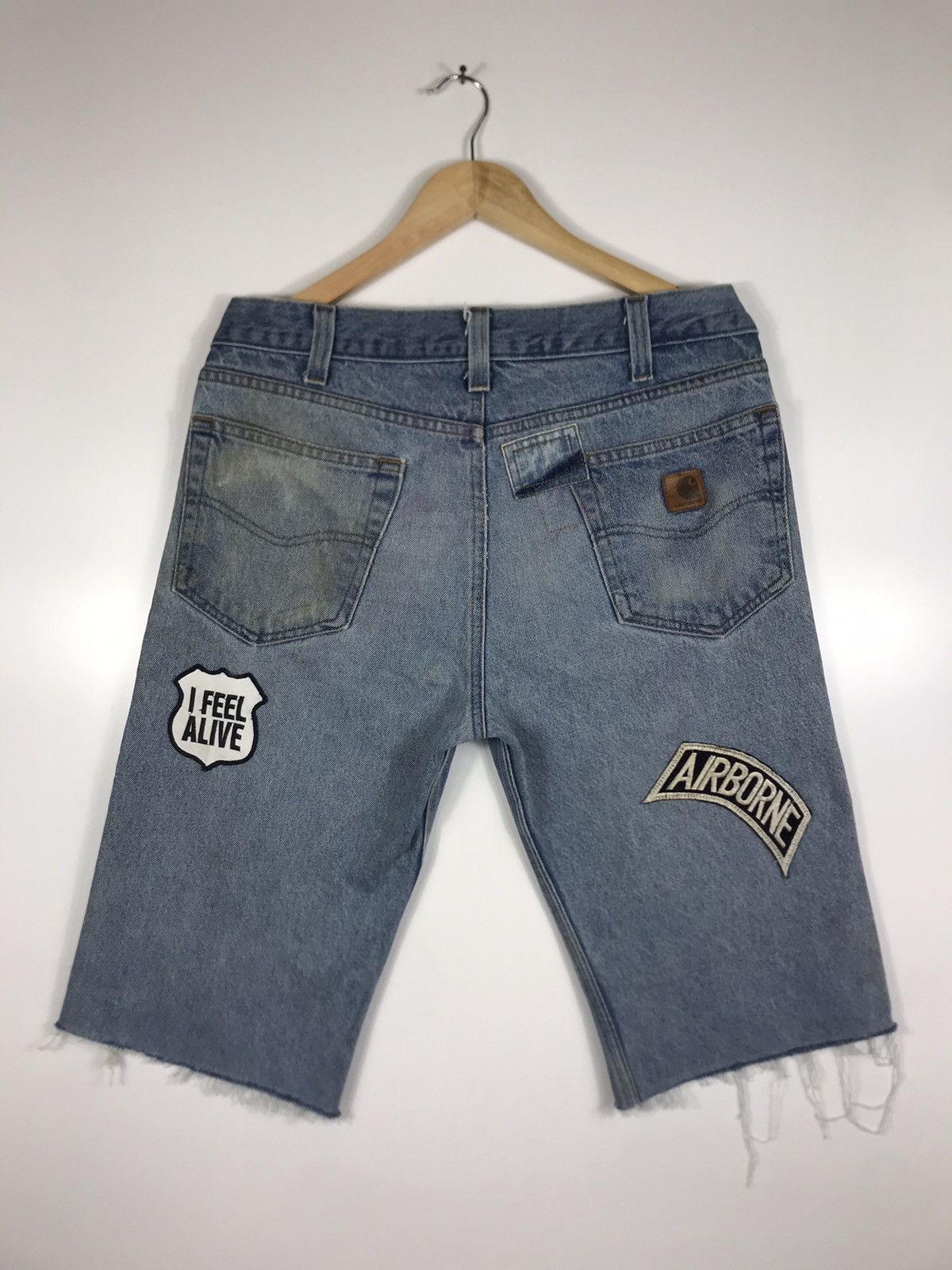 Carhartt ⚡️Light Wash Carhartt Pacthes Denim Jean Shorts 35X24 Size US 35 - 12 Thumbnail