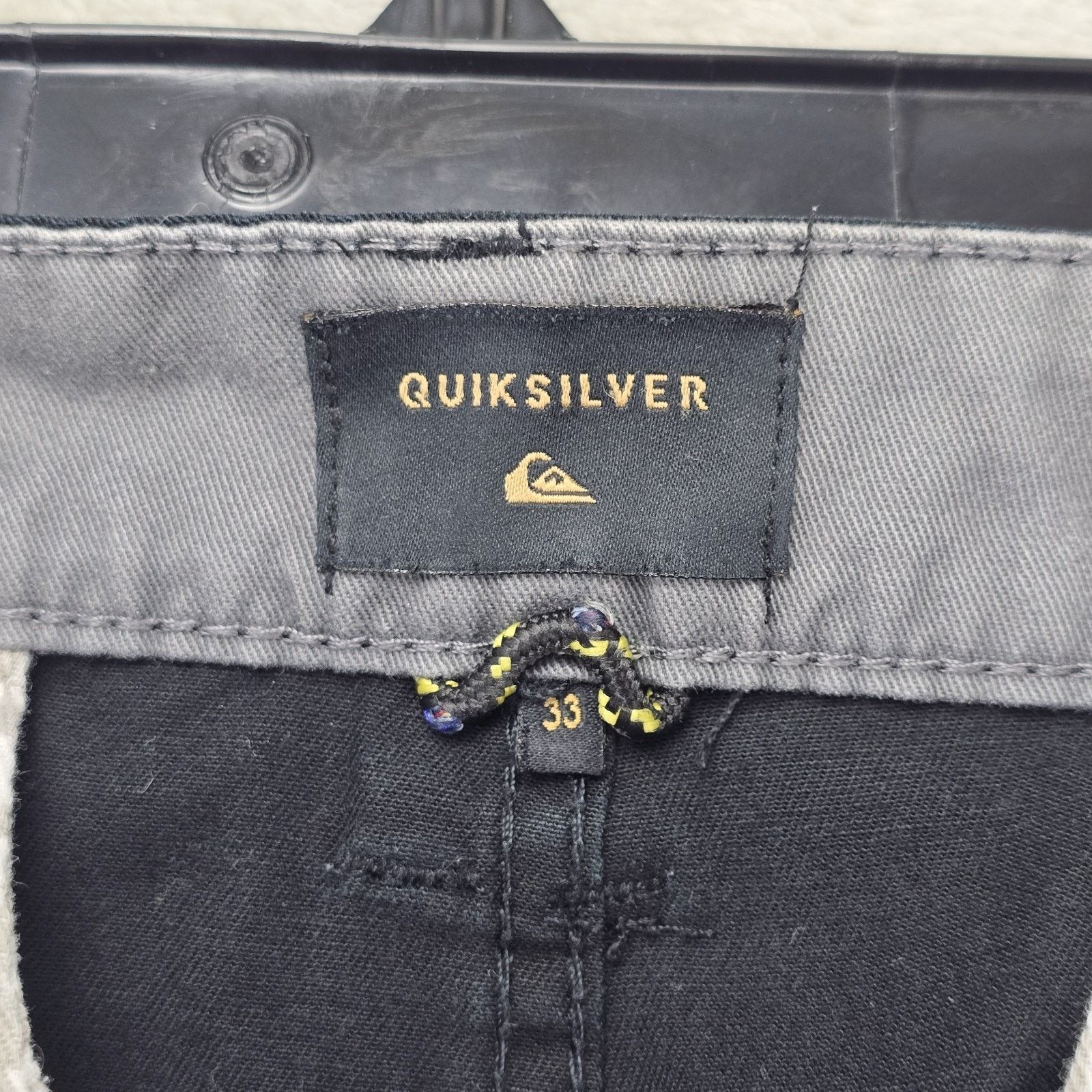Quiksilver Quiksilver Shorts Mens 33 Chino Skate Surf Y2K 9" Inseam Size US 33 - 4 Thumbnail