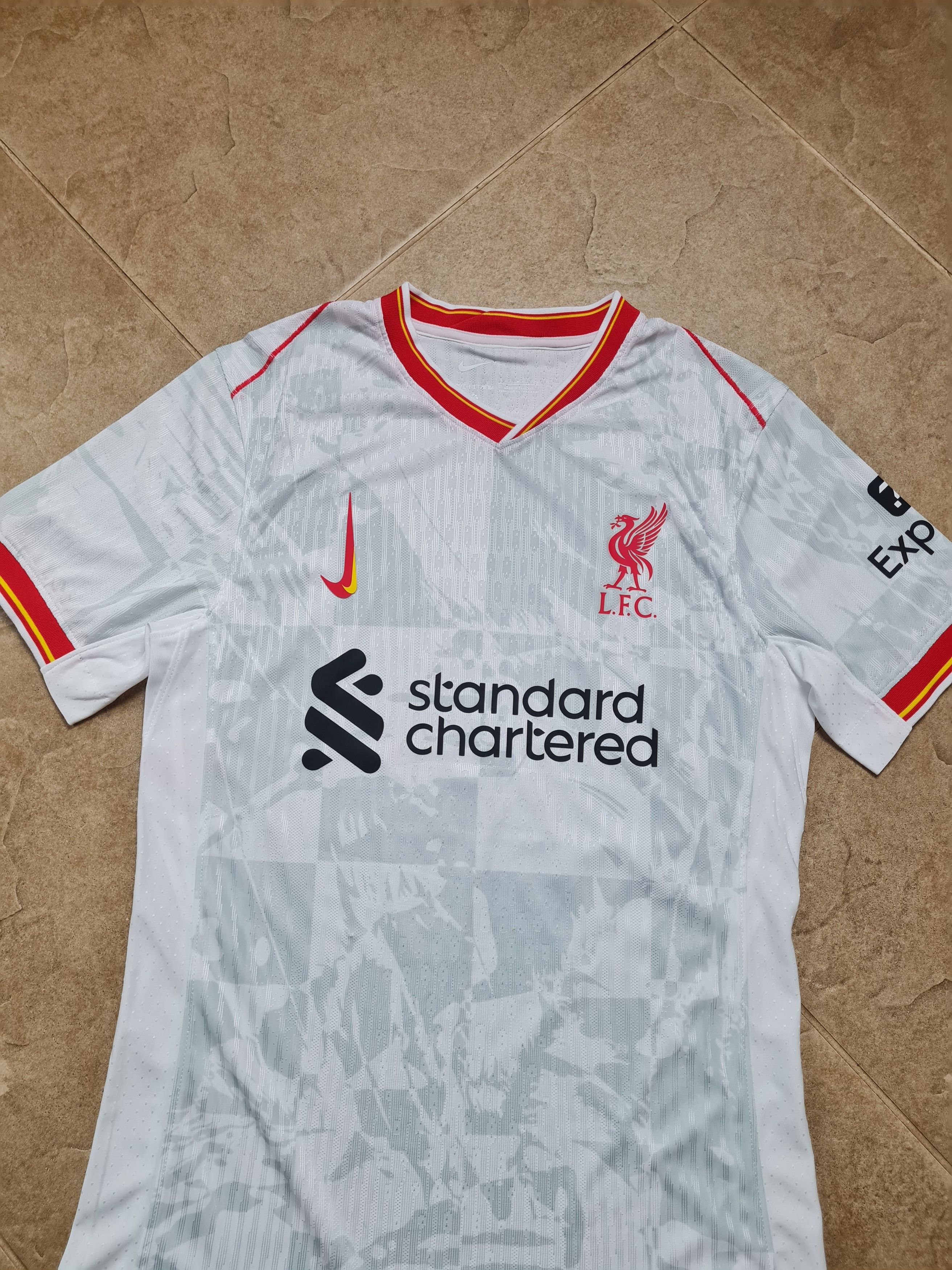 Nike Liverpool FC 2024-25 Third Jersey White Red Size US S / EU 44-46 / 1 - 7 Thumbnail
