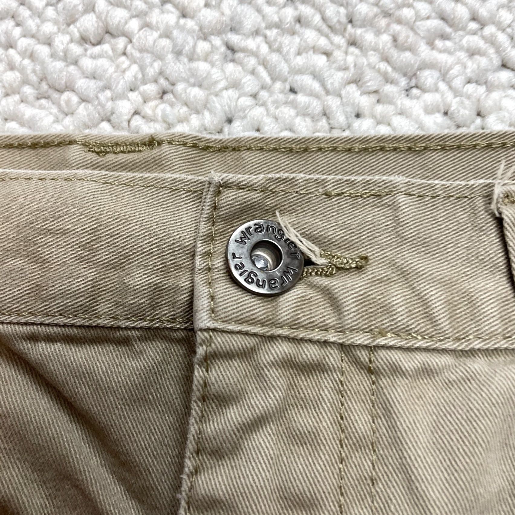 Wrangler Wrangler Cargo Pants Mens 44x30 Brown Biege Kahki High Rise Slacks Cotton Solid Size US 44 / EU 60 - 7 Thumbnail
