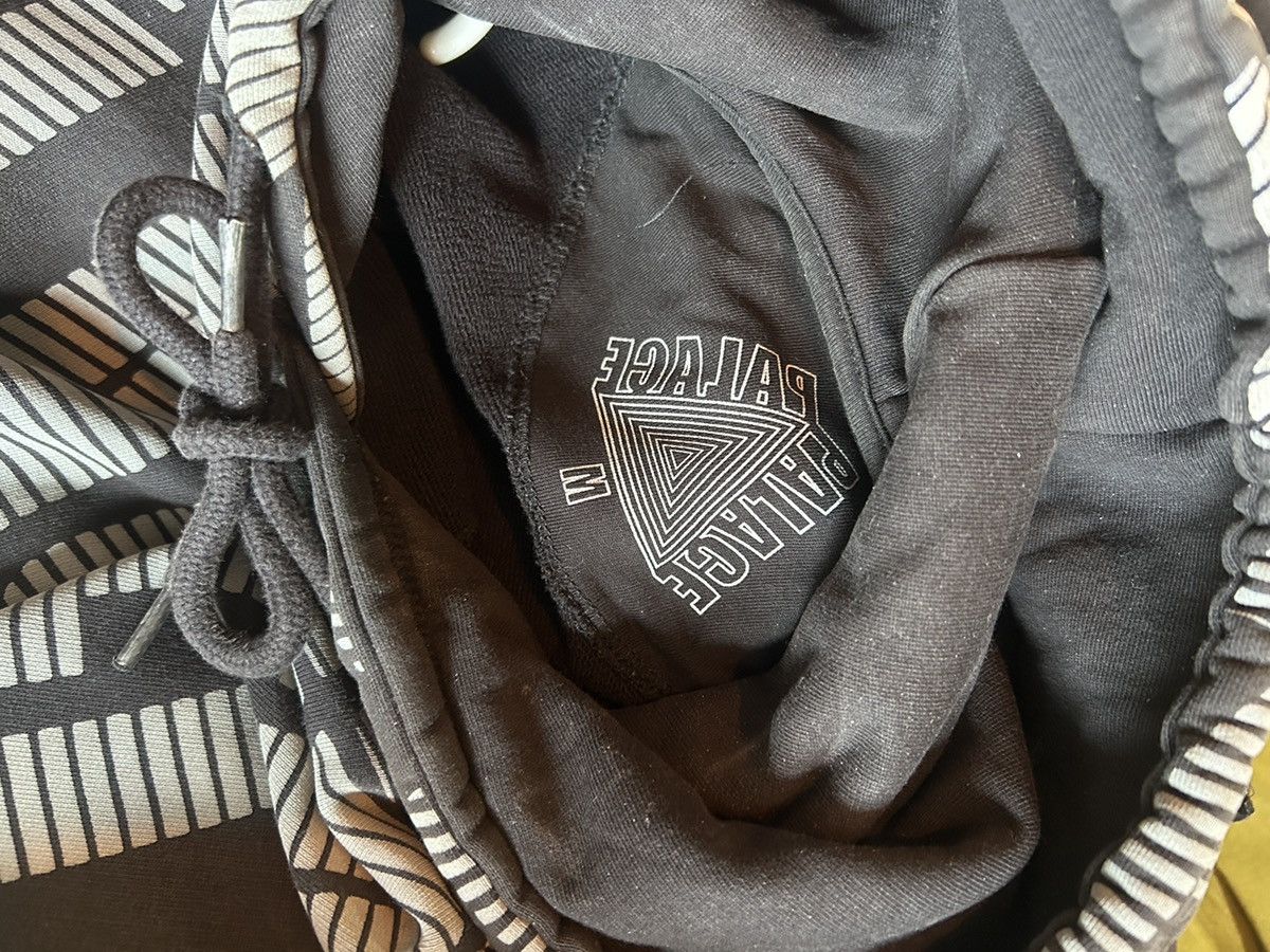 Palace Palace All-Over Print Hoodie — Black / Grey Size US M / EU 48-50 / 2 - 3 Thumbnail