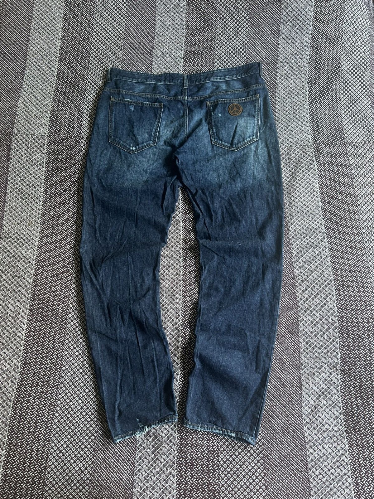 Moschino Vintage Love Moschino Denim Jeans Distressed Luxury Size 38 Size US 38 / EU 54 - 1 Thumbnail
