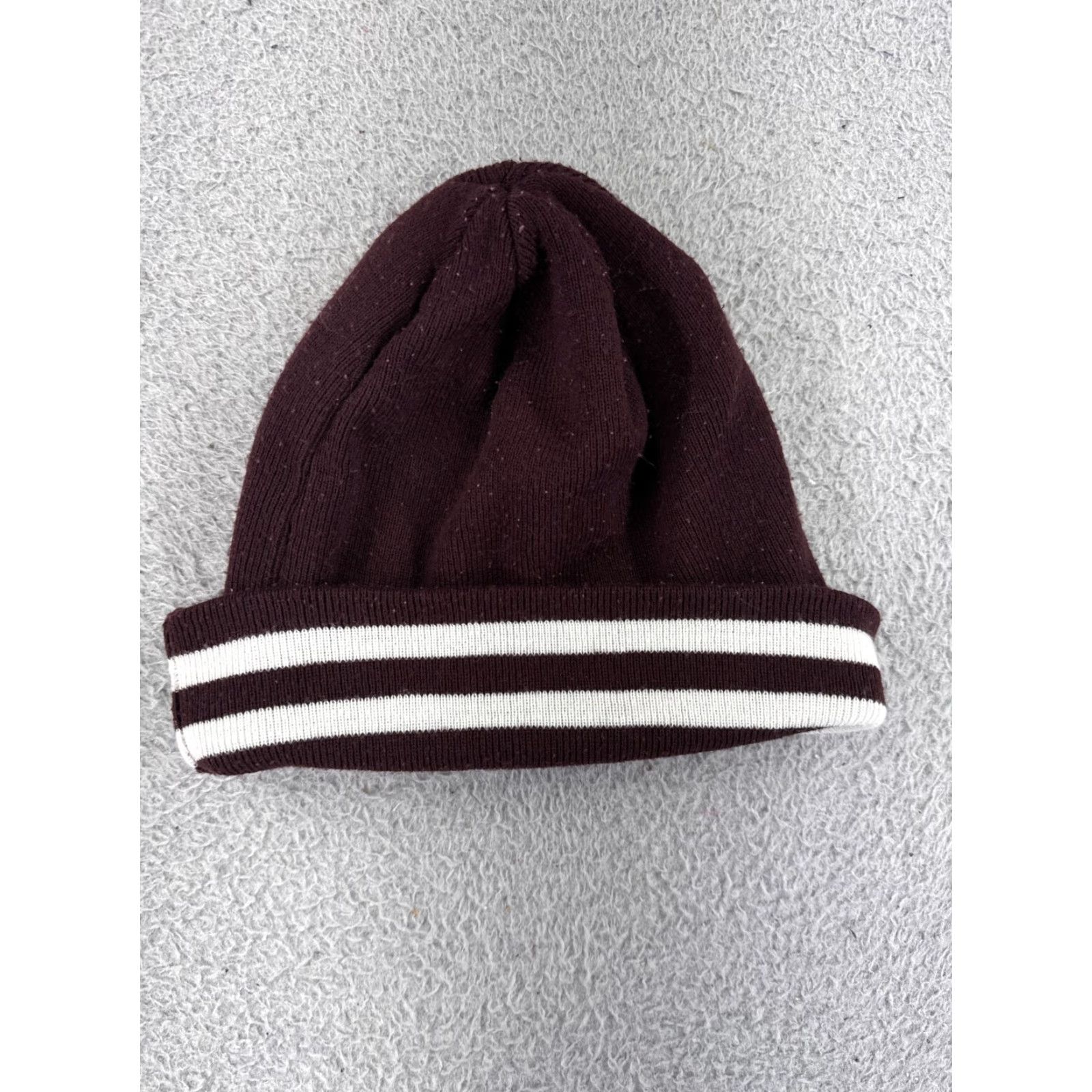 Empyre Empyre Beanie Toque Adult One Size Red Knit 100% Acrylic Made Canada Hat Mens Beanie Size ONE SIZE - 2 Thumbnail