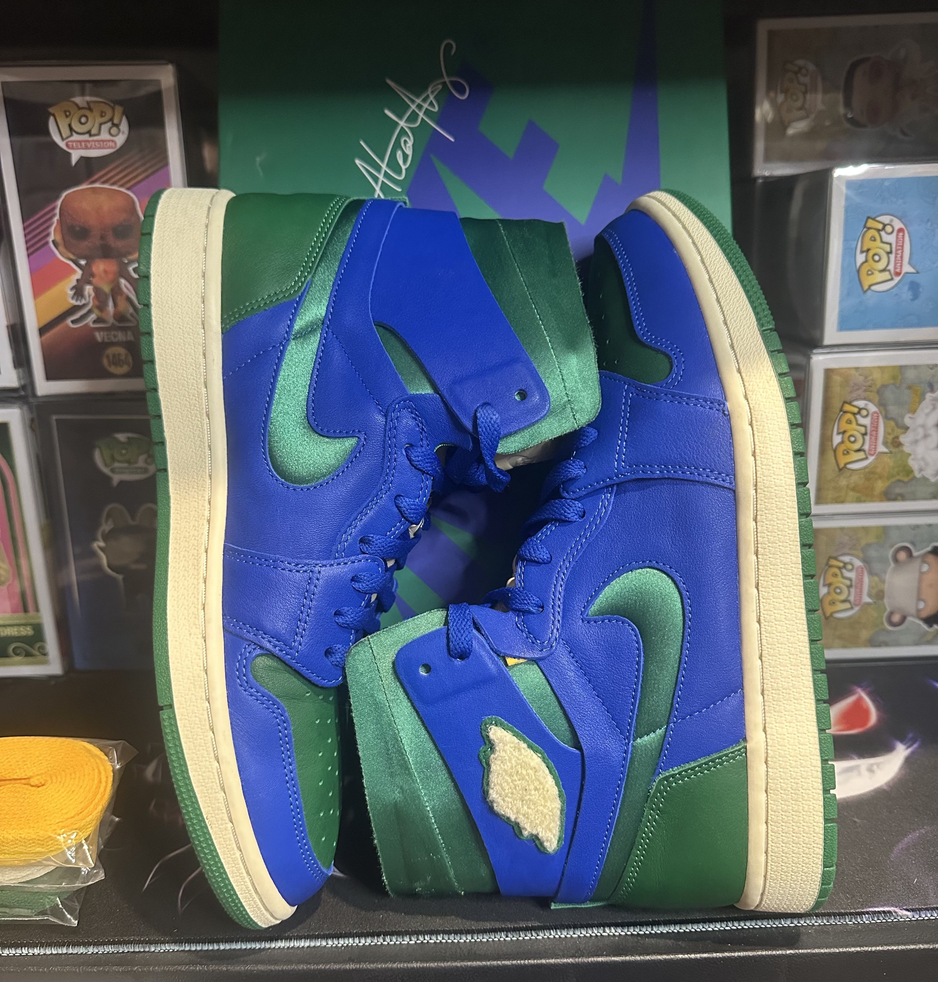 Jordan Brand Air Jordan 1 High Zoom Air CMFT 'Aleali May Califia' Size US 8.5 / EU 41-42 - 4 Thumbnail