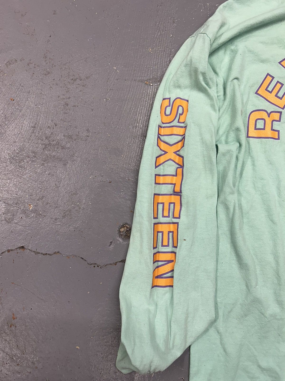Drake × Revenge Essential Y2K Revenge Drake Summer Sixteen Tour Longsleeve Size US M / EU 48-50 / 2 - 3 Thumbnail