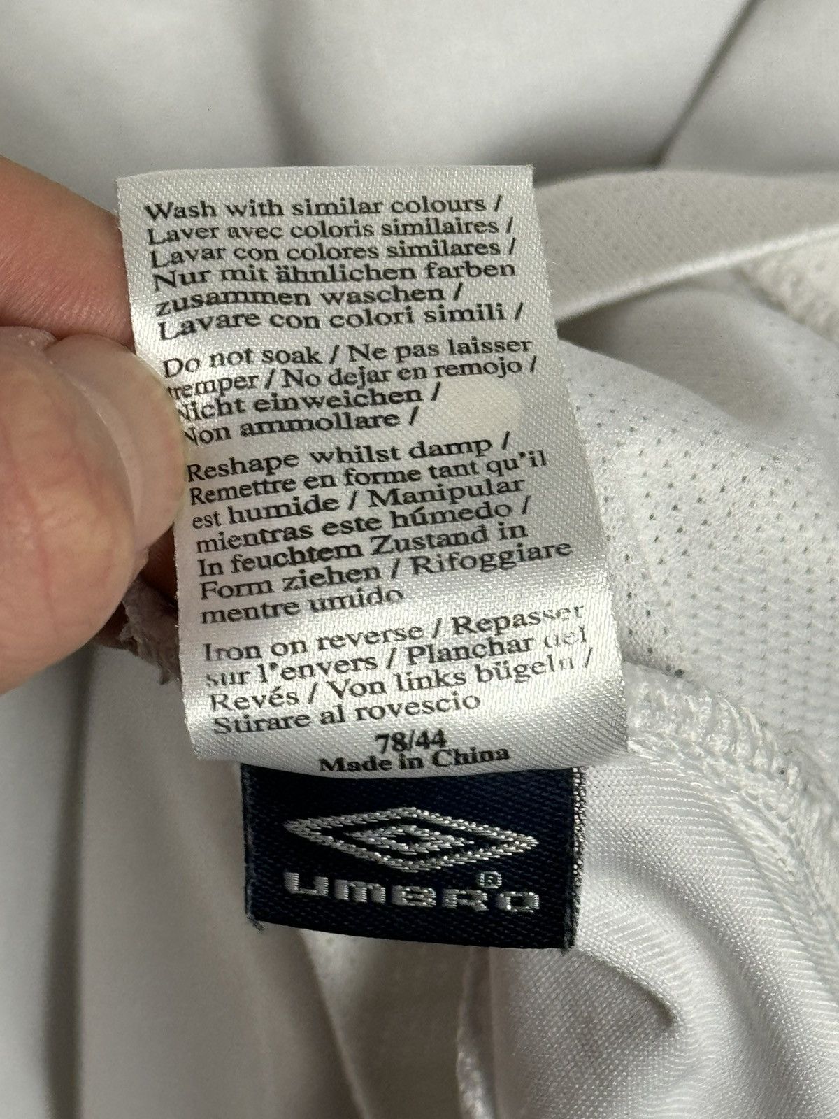 Umbro England National Team 07/09 Home Lampard Football Jersey Size US M / EU 48-50 / 2 - 20 Thumbnail