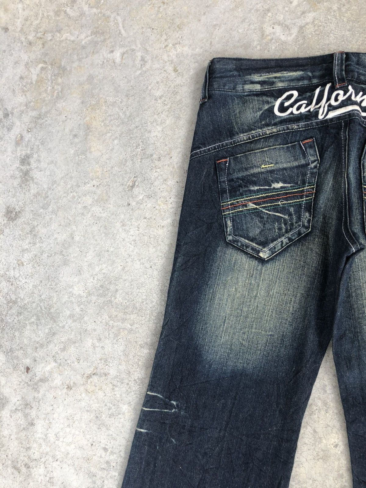 Japanese Oahu Flared Jeans Distressed Jeans