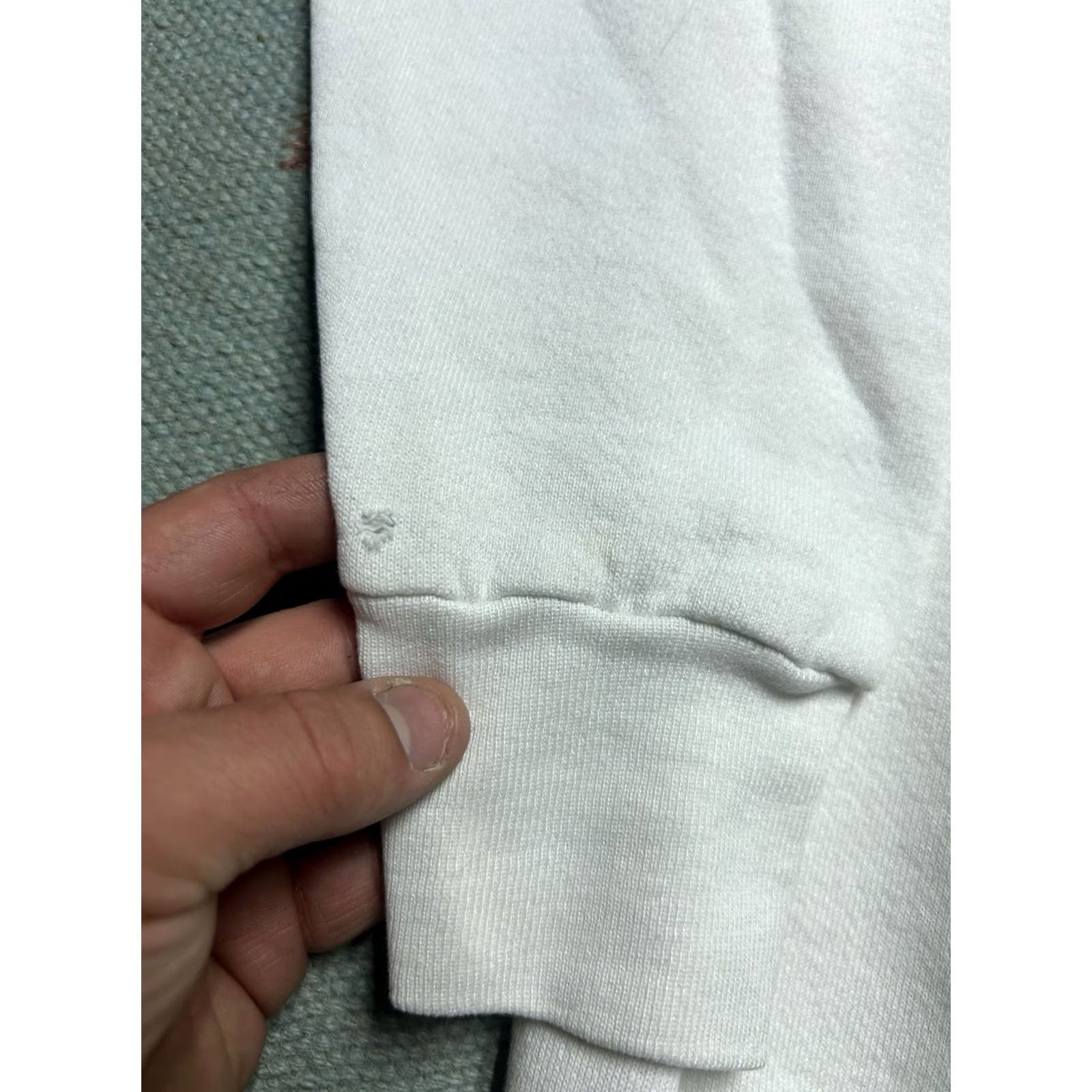 Fruit Of The Loom 2. Maximizes Search Visibility & Accuracy: The title focuses on key selling points (80s, Nevada, logo, pullover, XL) and clarifies item type Size US XL / EU 56 / 4 - 6 Thumbnail