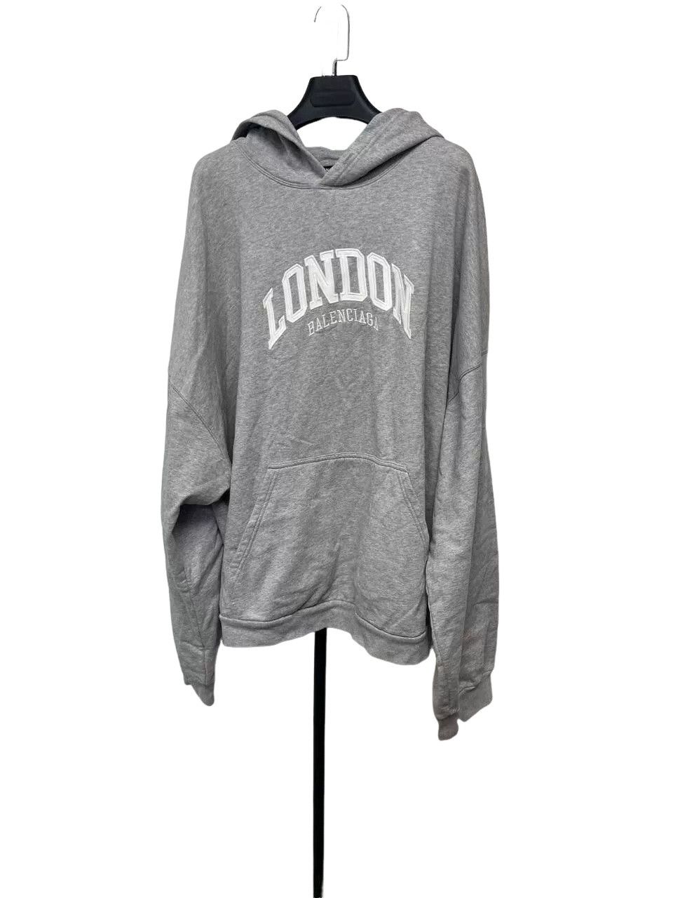 Balenciaga Balenciaga London Logo Hoodie Size 5 Size US XXL / EU 58 / 5 - 1 Thumbnail