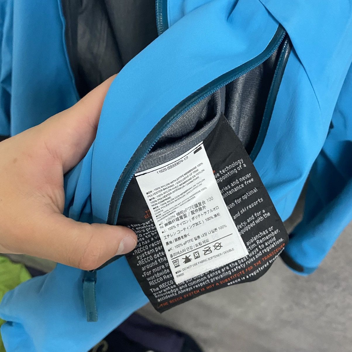 Vintage Arcteryx GoreTex Jacket Recco