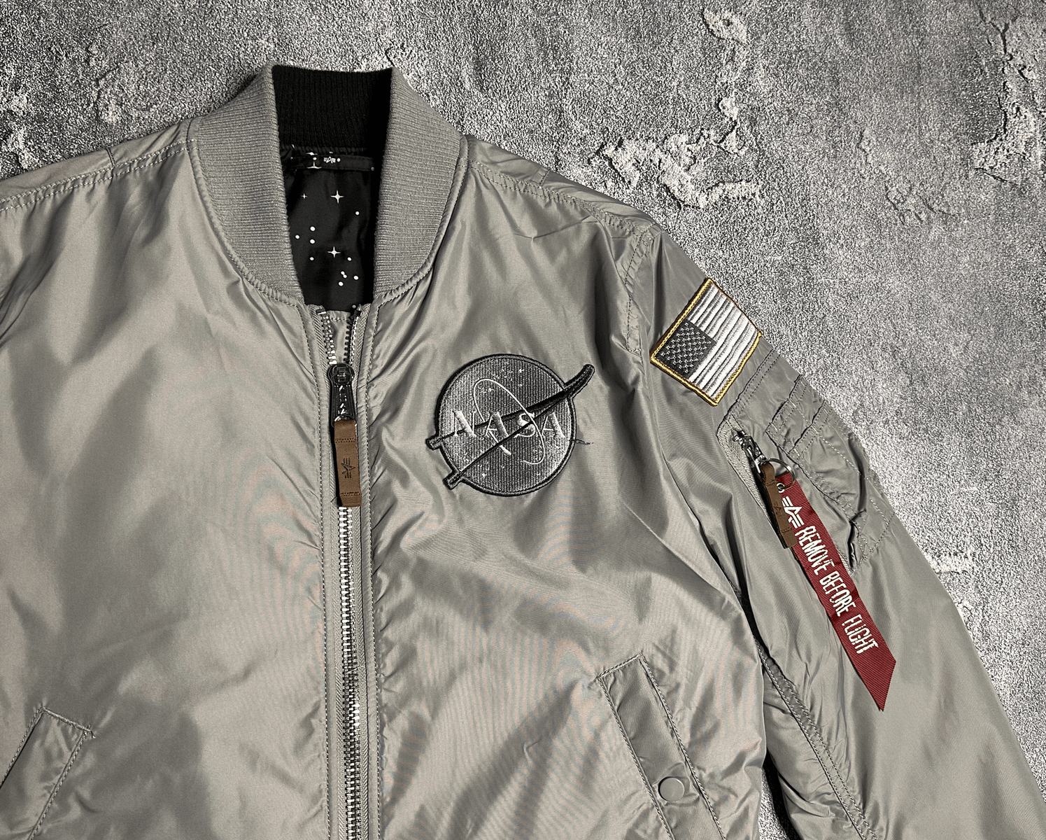 Alpha Industries Alpha Industries flyer's man intermediate ma-1 M Size US M / EU 48-50 / 2 - 3 Thumbnail