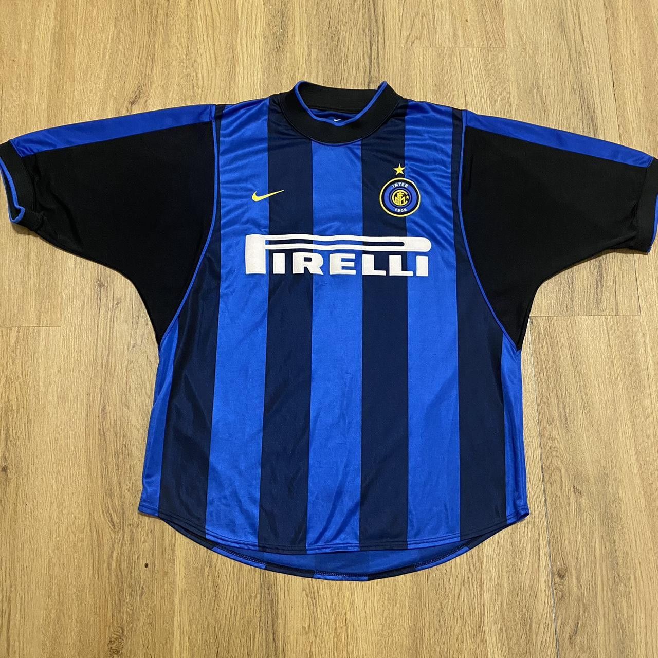 Nike 2000-01 Inter Mediolan Nike Pirelli Football Shirt Home Size US L / EU 52-54 / 3 - 1 Thumbnail