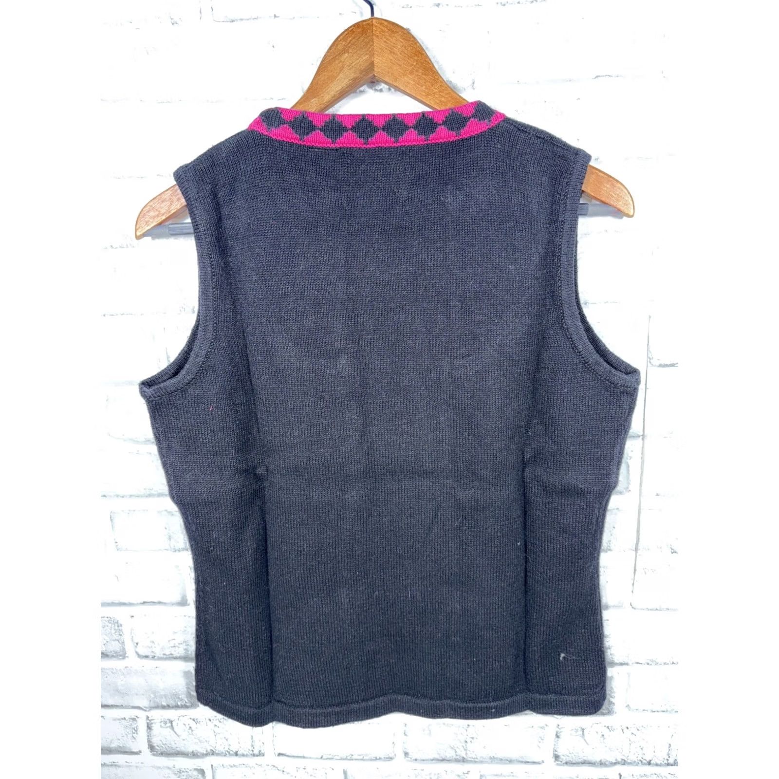 Vintage NWT Storybook Knits Black Embroidered Vest Womens M Sleeveless Knit Sweater Embroidered Vest Style Women M Black NWT Storybook Knits Vest Womens M Size M / US 6-8 / IT 42-44 - 3 Thumbnail