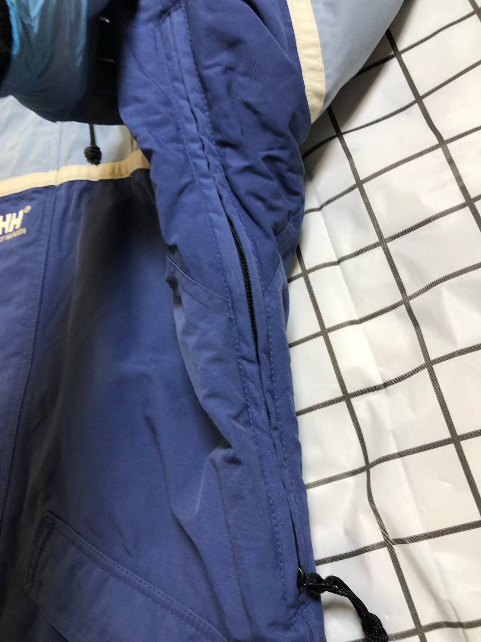 Helly Hansen Helly Hansen Hellytech Blue Mountain Jacket Rain Coat Mens Size US S / EU 44-46 / 1 - 8 Thumbnail