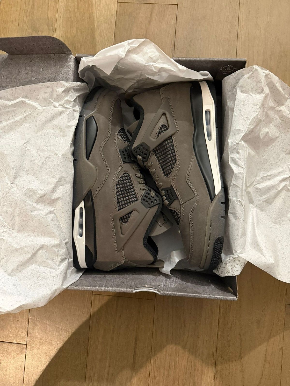 Jordan Brand Air Jordan 4 Rétro « Cave Stone » Size US 14 / EU 47 - 4 Thumbnail
