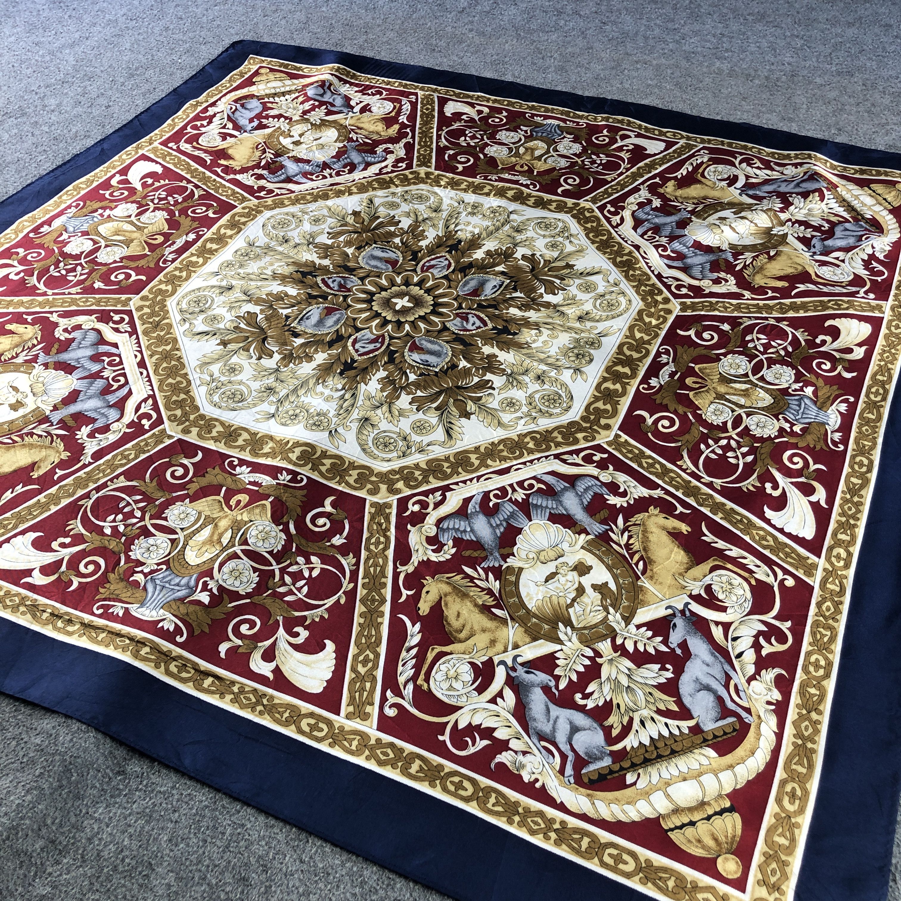 Vintage Vintage Luxury Baroque Silk Scarf M1303 Size ONE SIZE - 3 Thumbnail