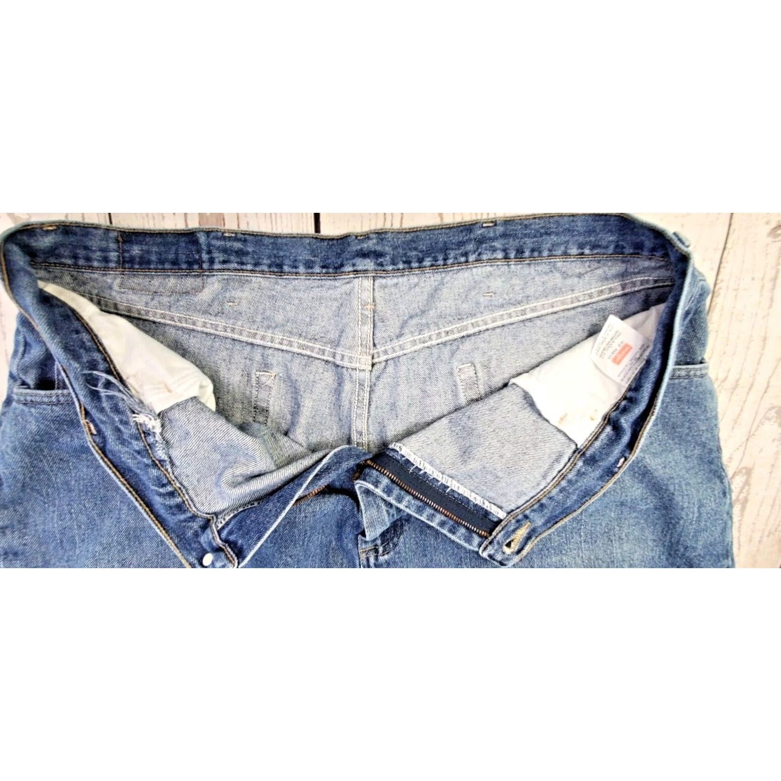 Wrangler VINTAGE Wrangler Carpenter Shorts Men 42 Denim Medium Wash Blue Utility 5-Pocket Relaxed Fit Button Zipper Overall Workwear Casual Mens Size US 42 / EU 58 - 7 Thumbnail