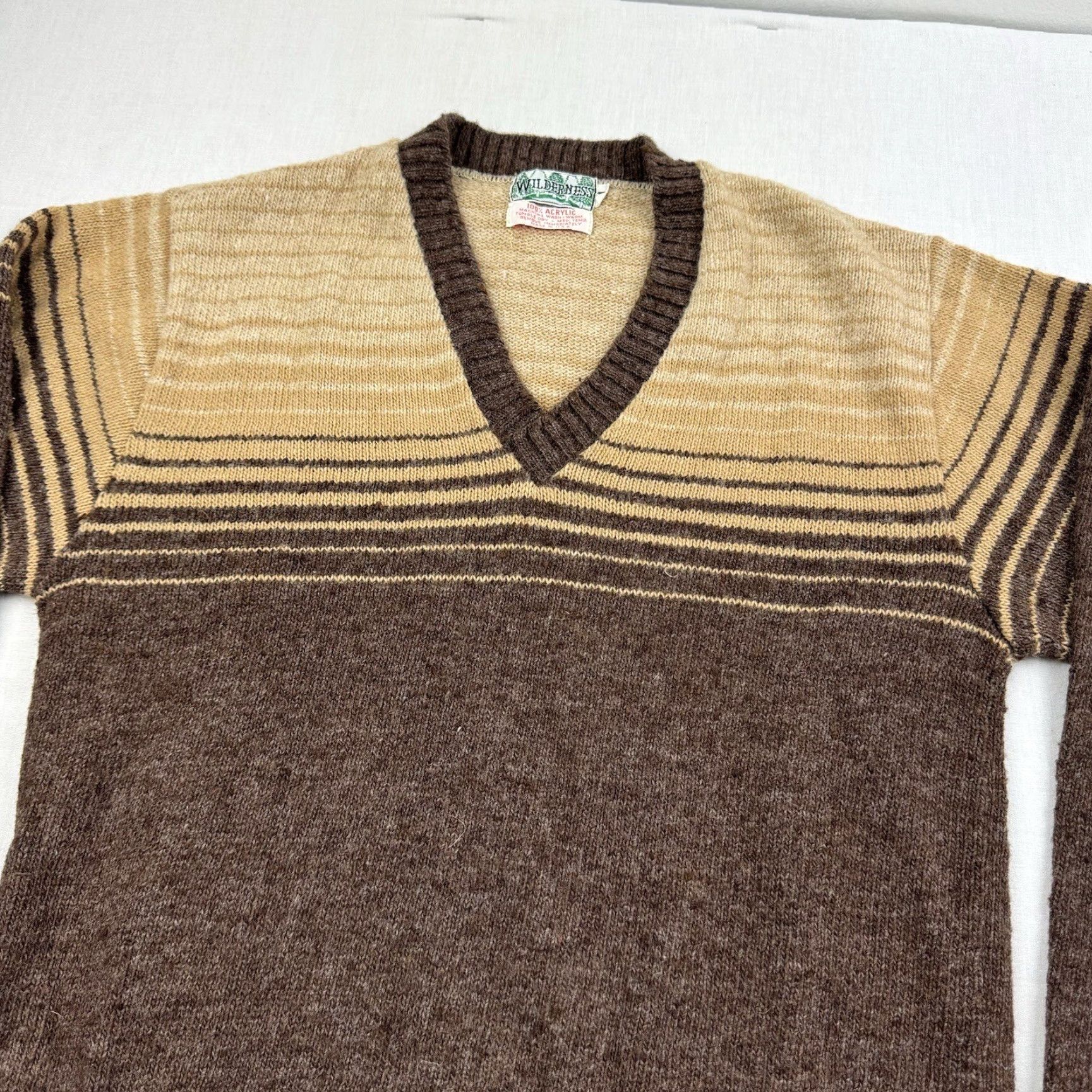 Vintage VINTAGE Wilderness Sweater Men Adult Medium Striped V-Neck Brown Tan 80s 90s Outdoor Pullover Size US M / EU 48-50 / 2 - 2 Thumbnail