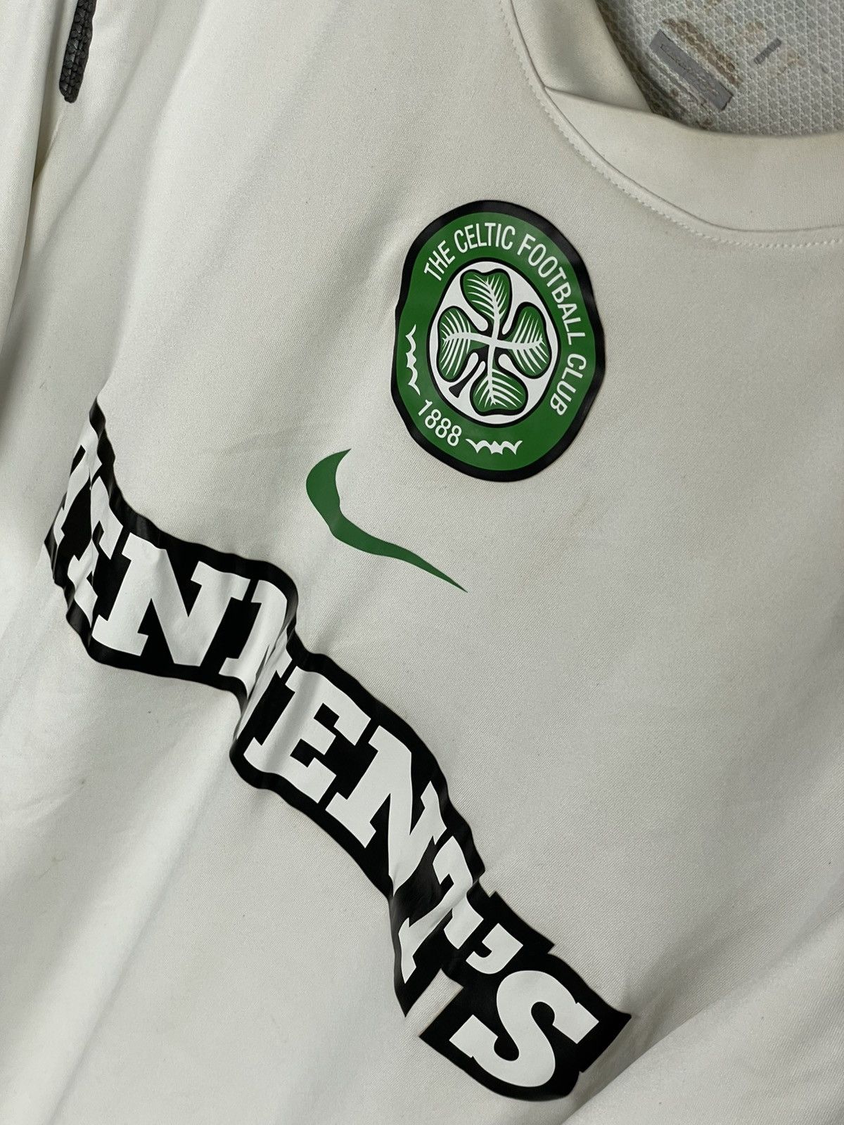 Nike Celtic Nike soccer jersey Tennents football club Size US L / EU 52-54 / 3 - 7 Thumbnail