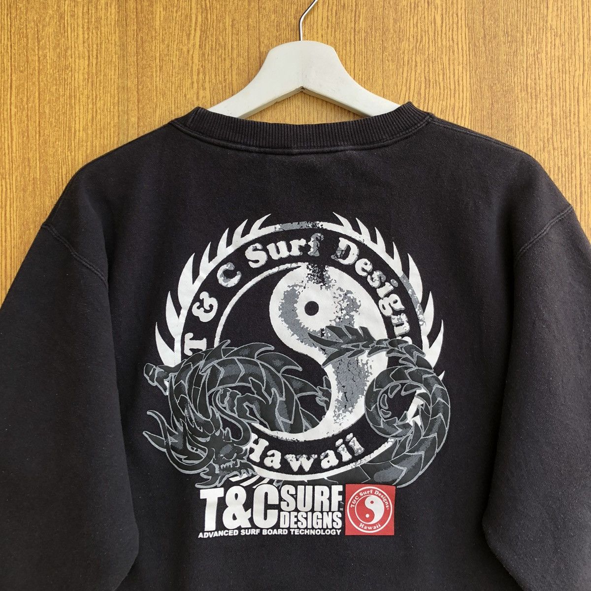 Vintage Vintage T&C Surf Designs Hawaii Sweatshirt Size US L / EU 52-54 / 3 - 5 Thumbnail