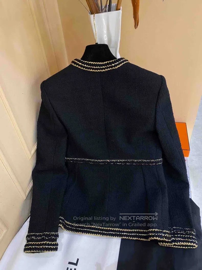 Chanel Chanel 17a Metropolitan Black Gold Waisted Jacket Size XS / US 0-2 / IT 36-38 - 3 Thumbnail