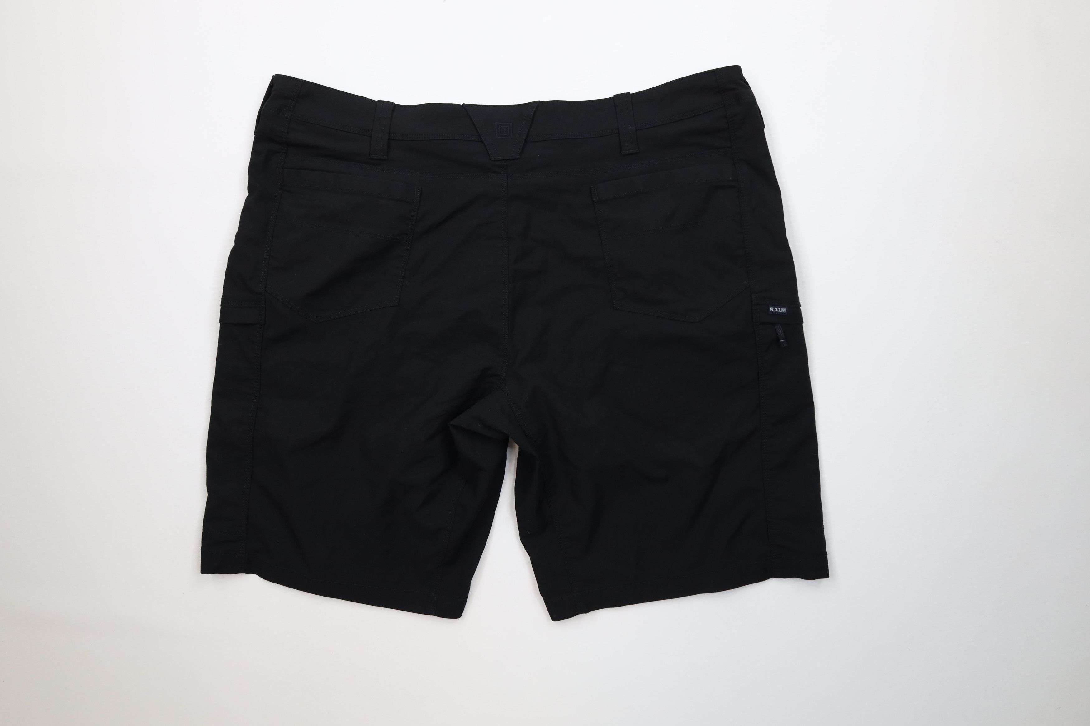 Vintage 5.11 Tactical Series Tactical Uniform Cargo Shorts Black Size US 44 / EU 60 - 8 Thumbnail