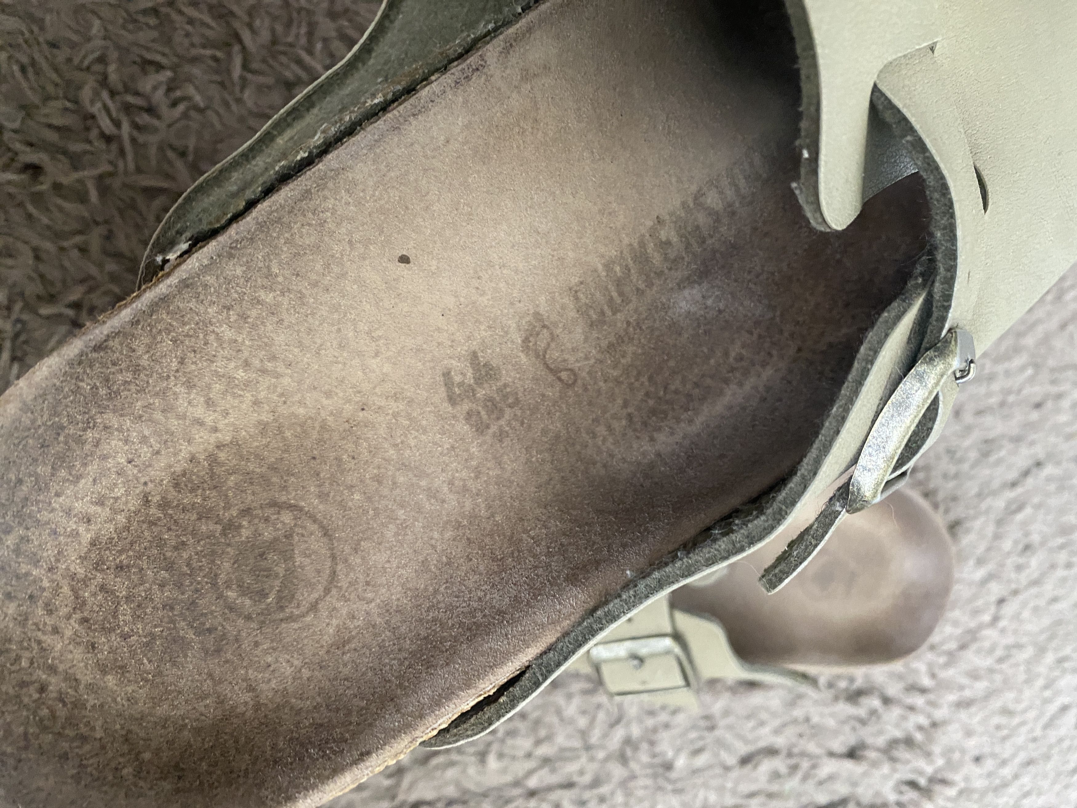 Birkenstock Birkenstock Boston distressed clog shoes Size US 11 / EU 44 - 9 Thumbnail
