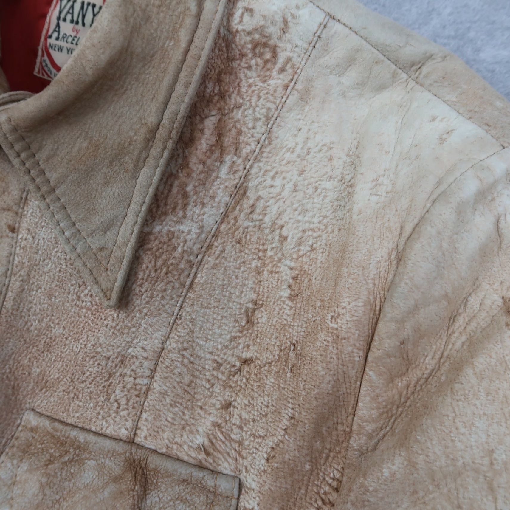 Vintage VINTAGE Vany by Arcelus New York Tan Leather Button Up Men's Size 46 Jacket Size US S / EU 44-46 / 1 - 6 Thumbnail