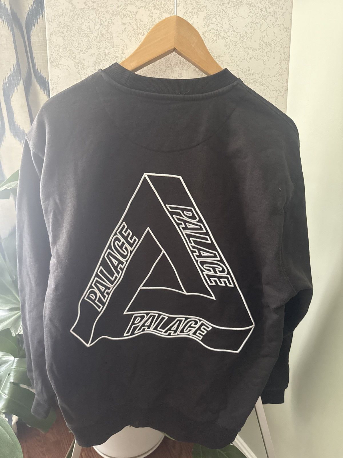 Palace Palace Outliner MIT Designer Crew SS21 in Black Size M Size US M / EU 48-50 / 2 - 2 Thumbnail