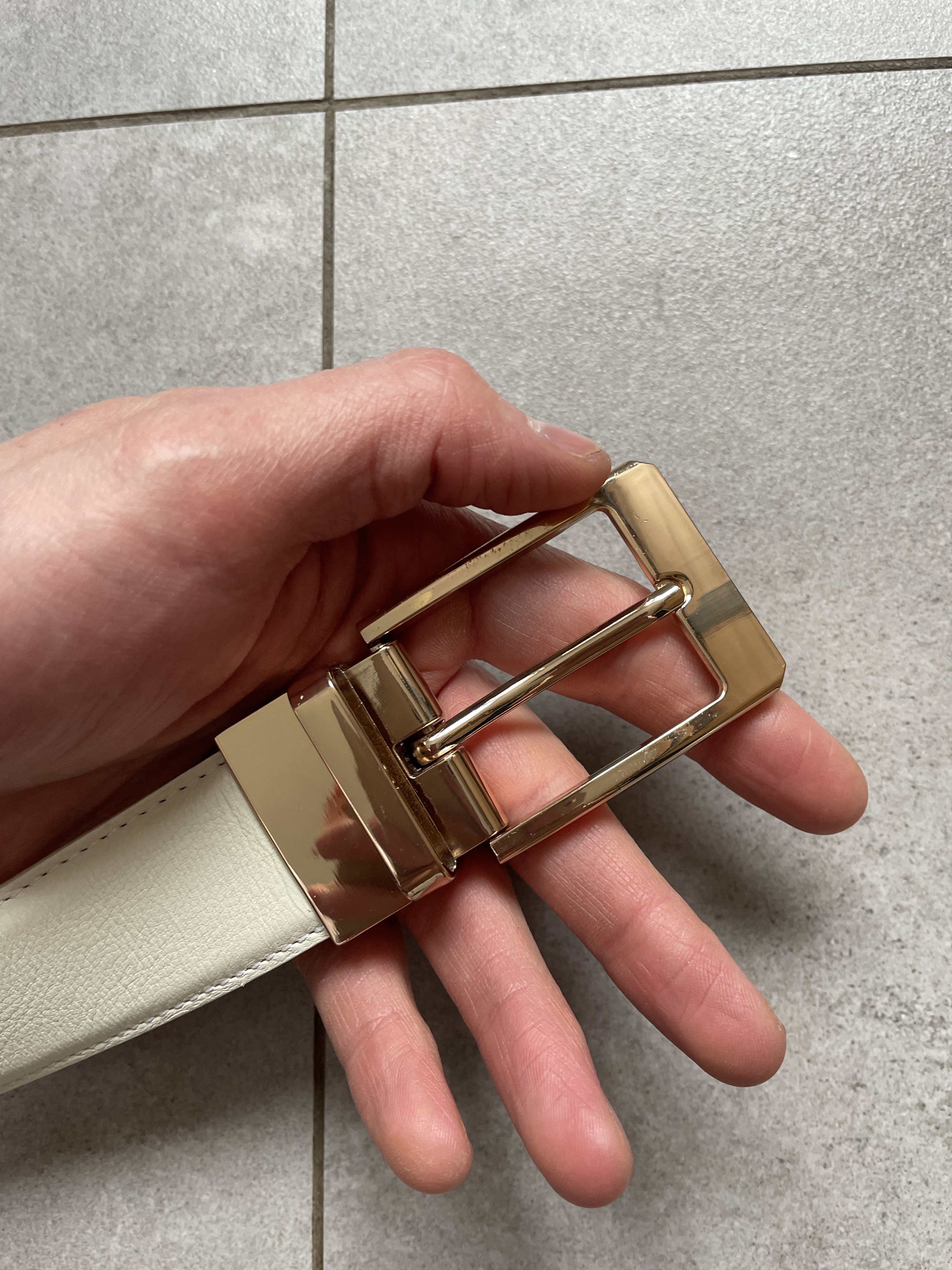 Japanese Brand Y2K NINA RICCI WHITE ROSE GOLD LEATHER BELT Size ONE SIZE - 3 Thumbnail