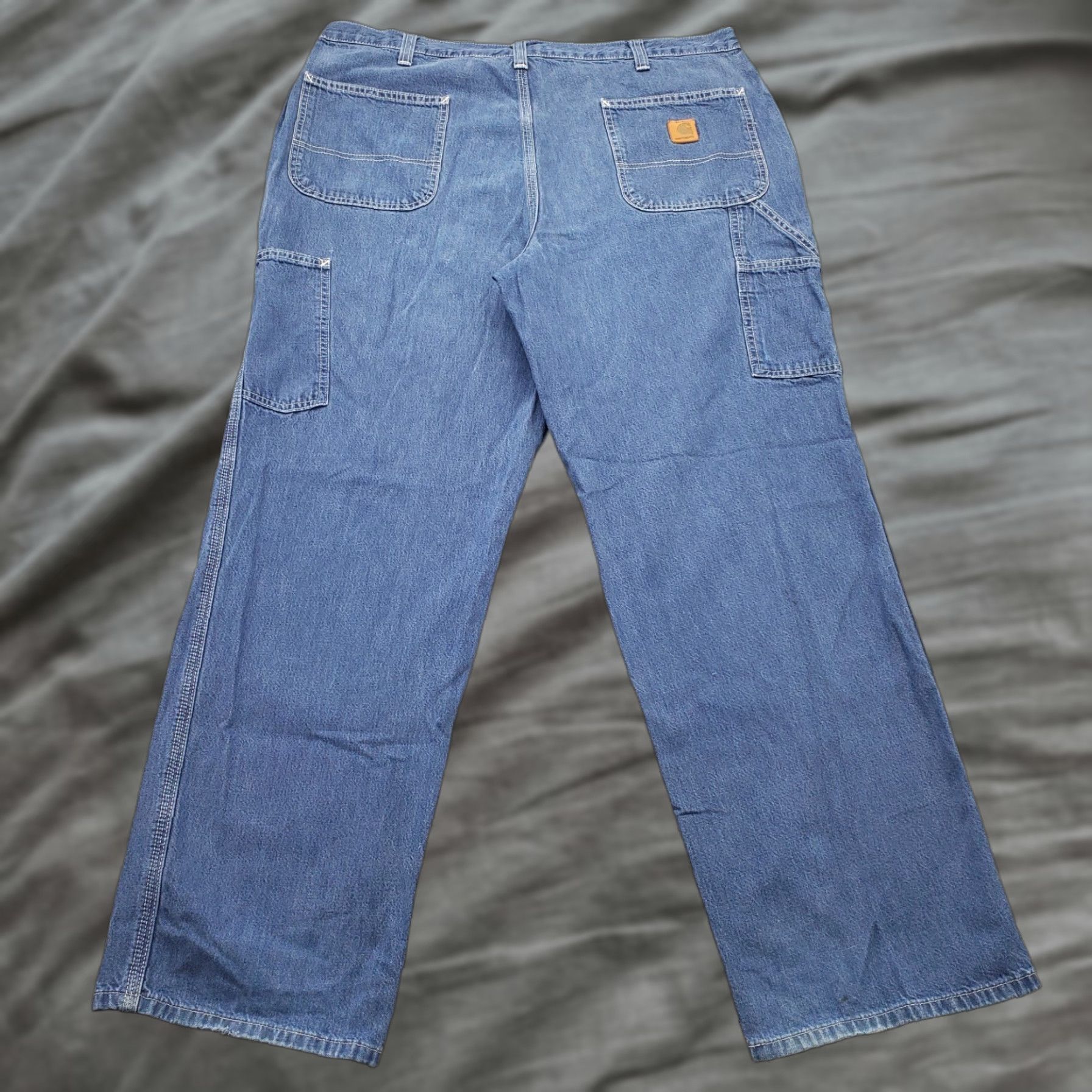 Carhartt Carhartt Jeans Men's 38/32 Blue Denim Dungaree Fit Medium Wash Carpenter Straight 5-Pocket Mens Size: 38/32 Blue Denim Regular Fit Size US 38 / EU 54 - 1 Thumbnail