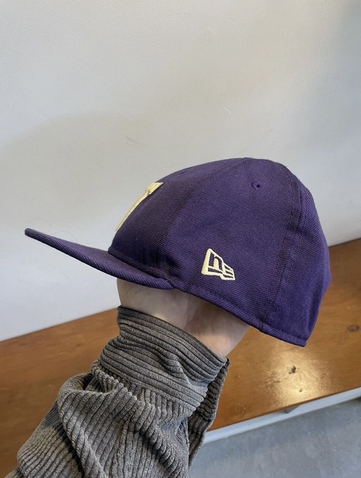 NFL Washington Huskies Hat Size ONE SIZE - 3 Thumbnail