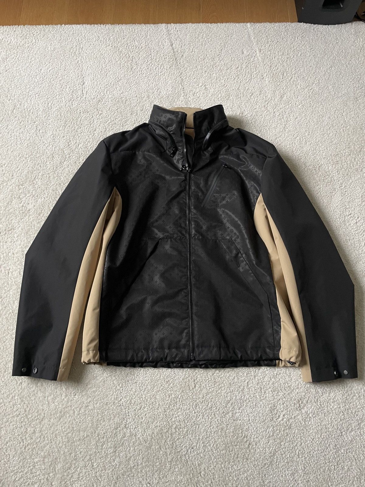 Louis Vuitton Louis Vuitton Tactical Shell Windbreaker Monogram Size US L / EU 52-54 / 3 - 3 Thumbnail