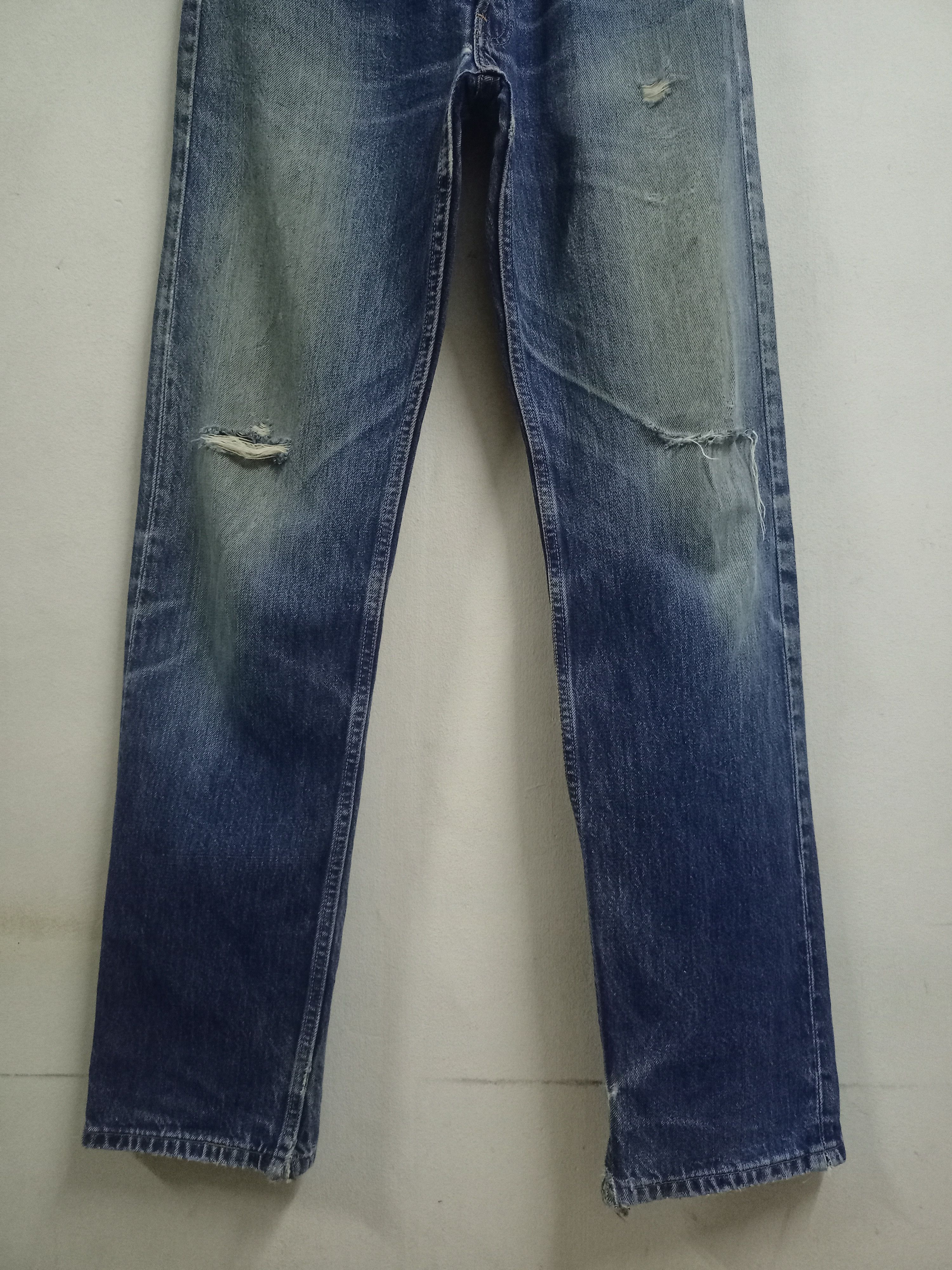 Levi's Europe Vintage 80s Levis 501 Mud Wash Distressed Loose Jeans Size US 31 - 6 Thumbnail
