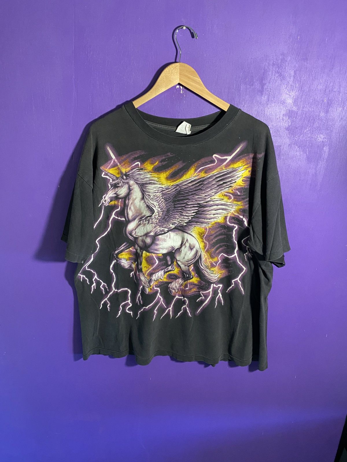 Other Vintage 90s American thunder Pegasus faded t-shirt Size US XXL / EU 58 / 5 - 1 Thumbnail