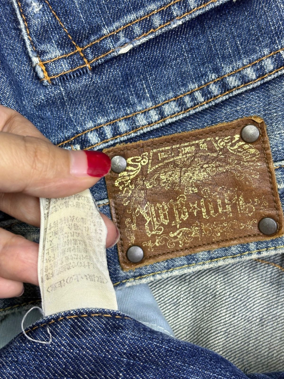Japanese Brand Vintage Japanese Brand Faded Wash Distressed Ripped Jeans Size US 32 / EU 48 - 13 Thumbnail
