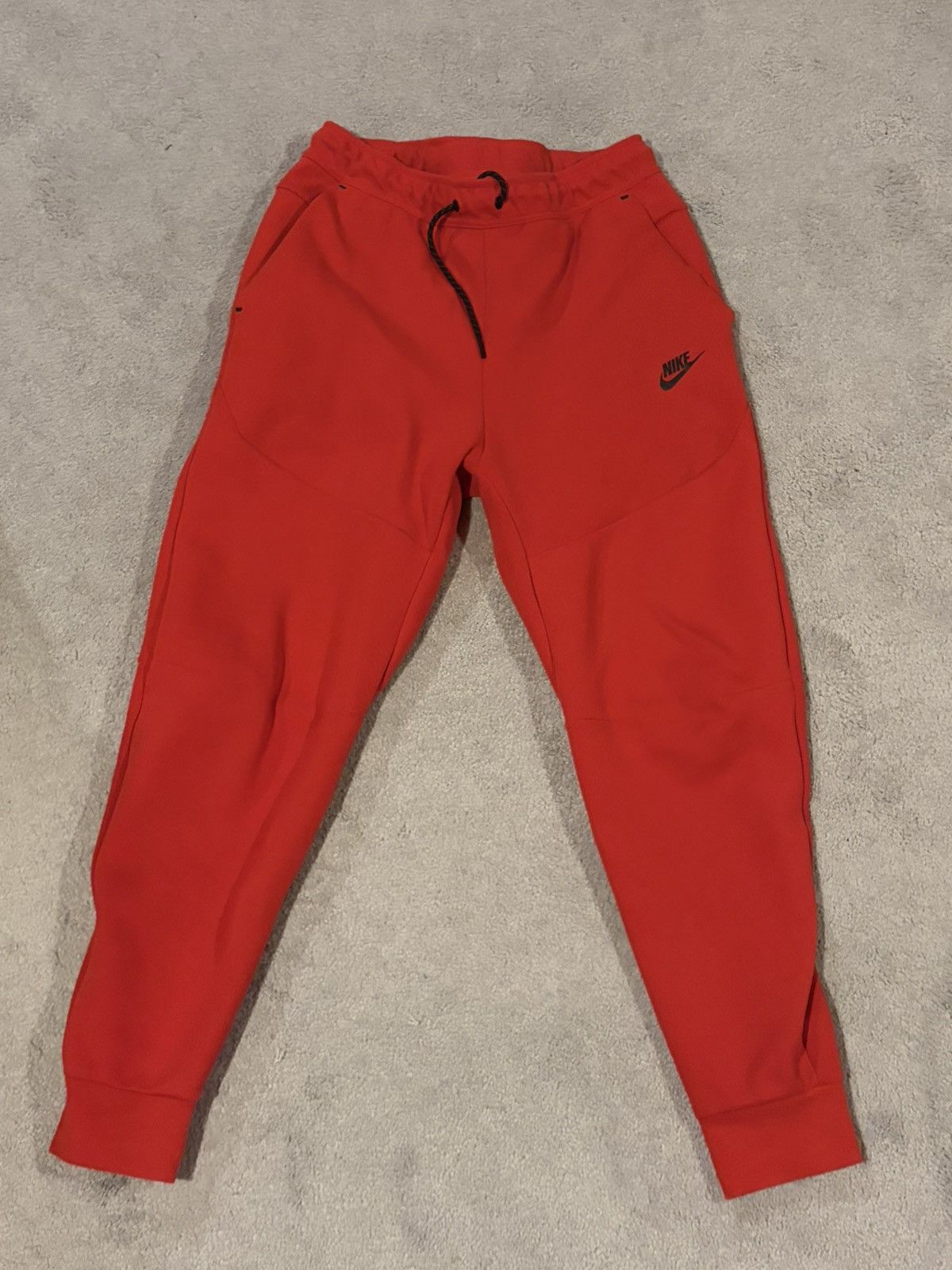Nike Nike Tech Pants Size US 32 / EU 48 - 1 Thumbnail