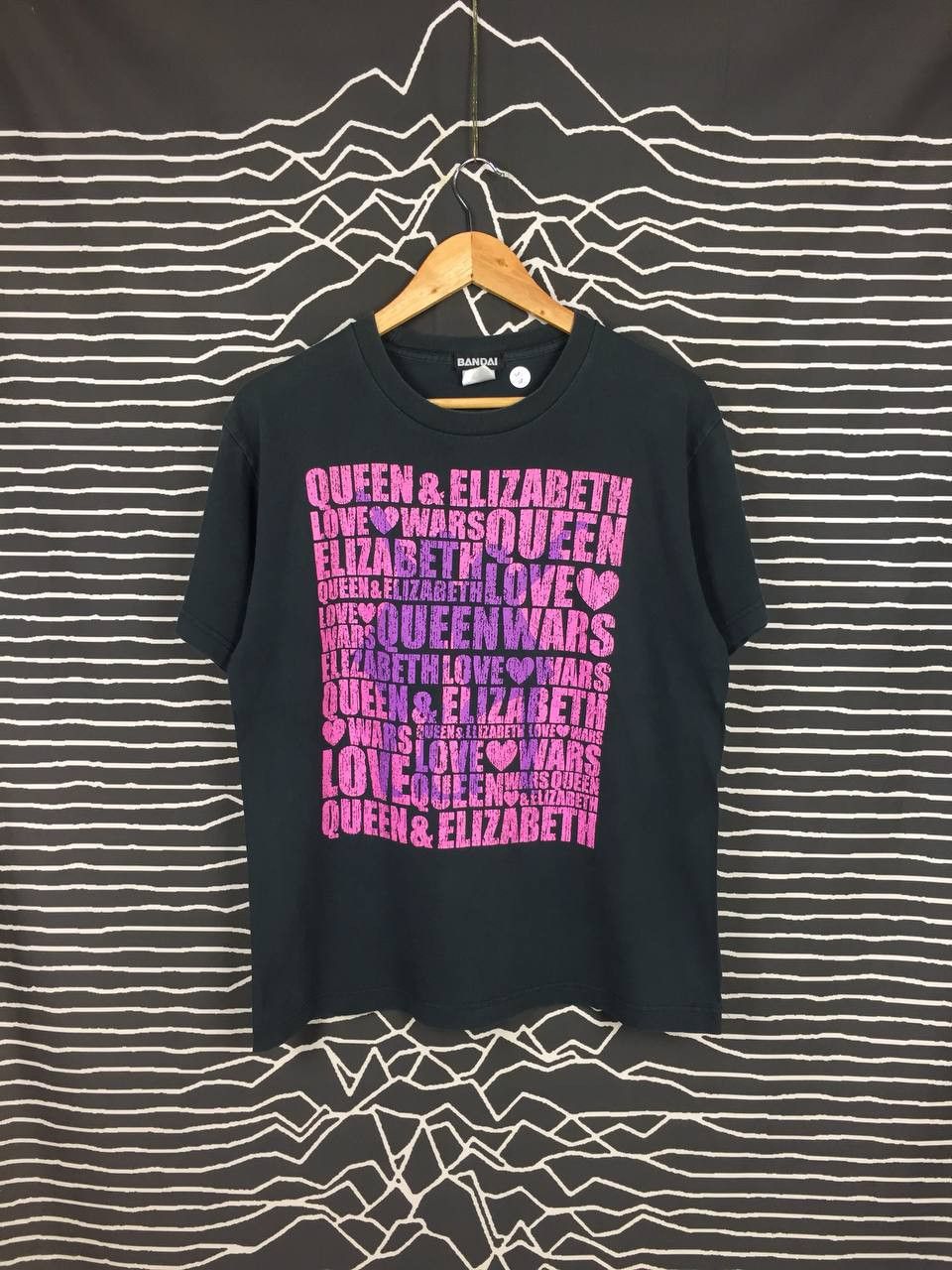 Japanese Brand × Vintage Vtg Bandai Queen & Elizabeth Love Wars Graphic Tee Size US M / EU 48-50 / 2 - 1 Thumbnail