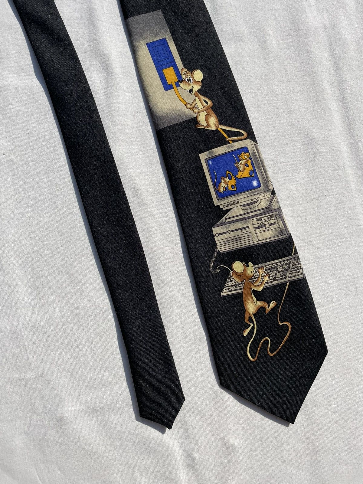 Other Vintage Tie Size ONE SIZE - 1 Thumbnail