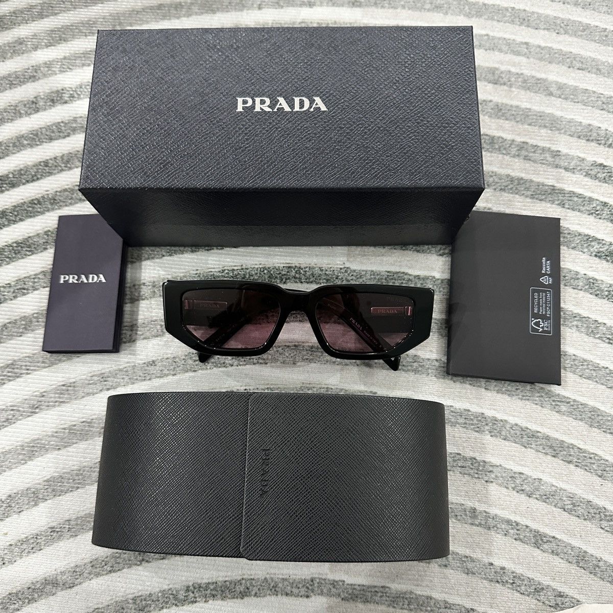 Prada PRADA 0PR 09ZS 16K30L SUNGLASSES Size ONE SIZE - 2 Thumbnail