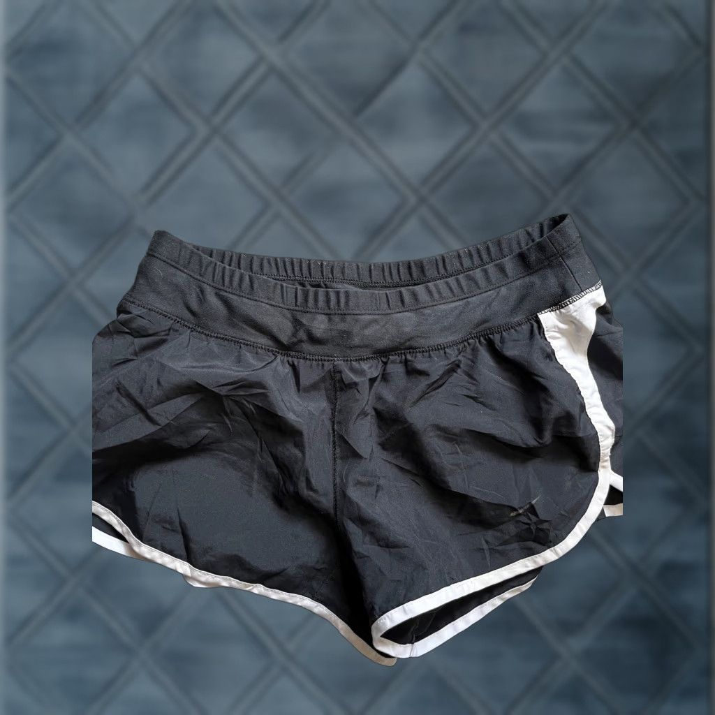 Nike Nike Dri-FIT 2 in 1 Tempo Running Shorts Womens Small Black Sports Nike Dri-FIT 2 in 1 Tempo Running Shorts Womens Small Black Size 28" / US 6 / IT 42 - 1 Thumbnail