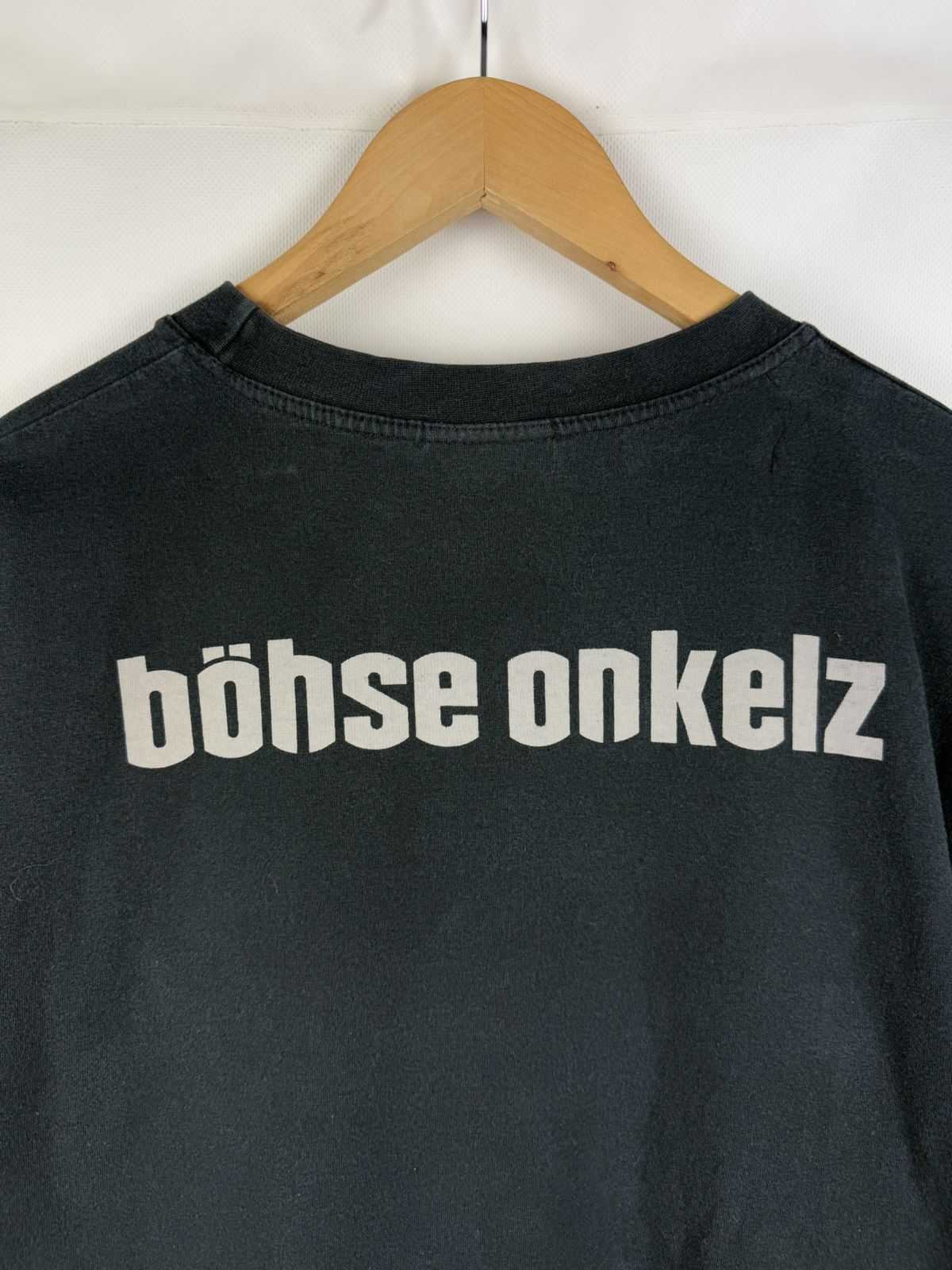 Band Tees × Vintage Bohse Onkelz Ach, Sie Suchen Streit Vintage Band T Shirt Tee Size US XL / EU 56 / 4 - 19 Thumbnail