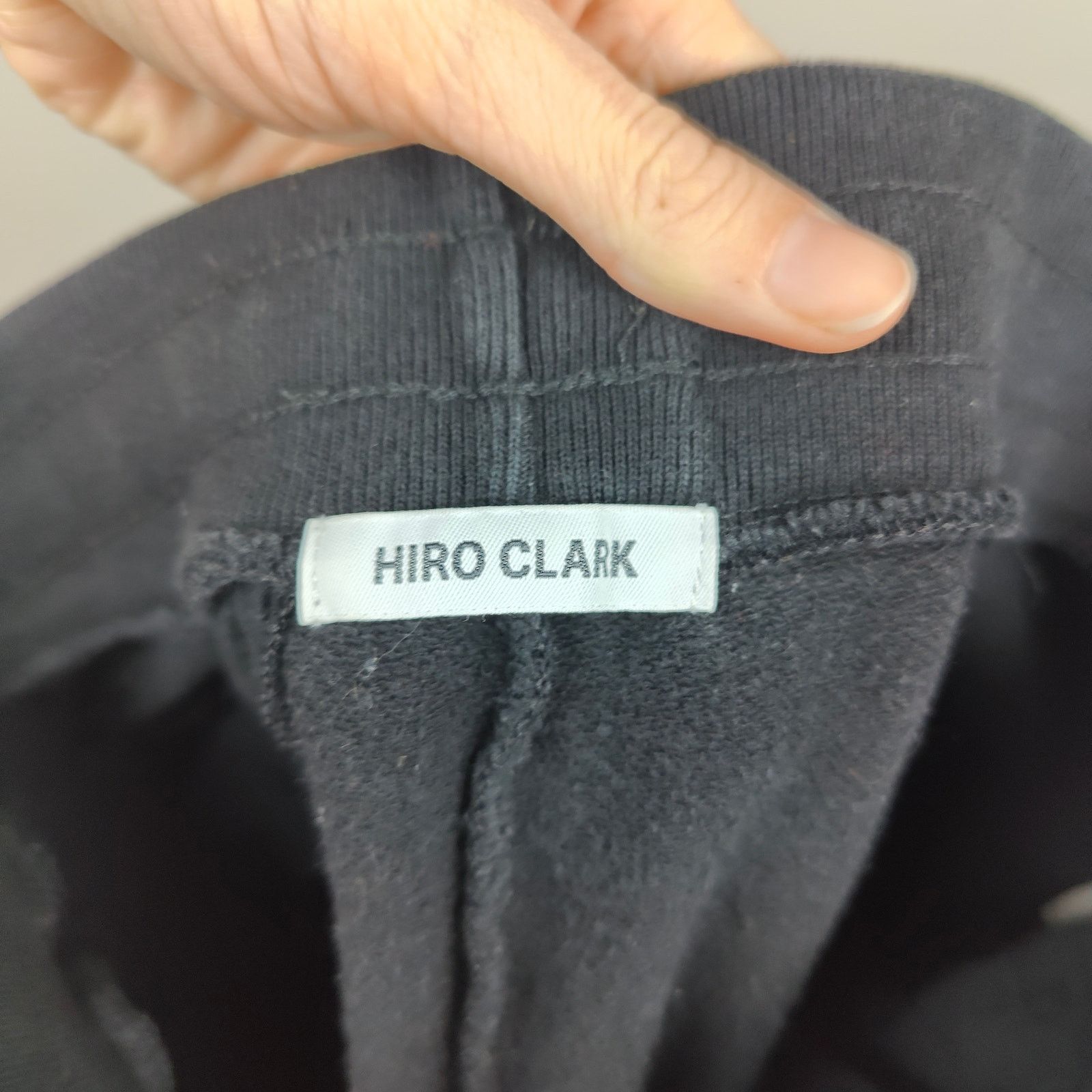 Hiro Clark Hiro Clark Sweatpants Womens XS Black Terry Drawstring Size 26" / US 2 / IT 38 - 6 Thumbnail