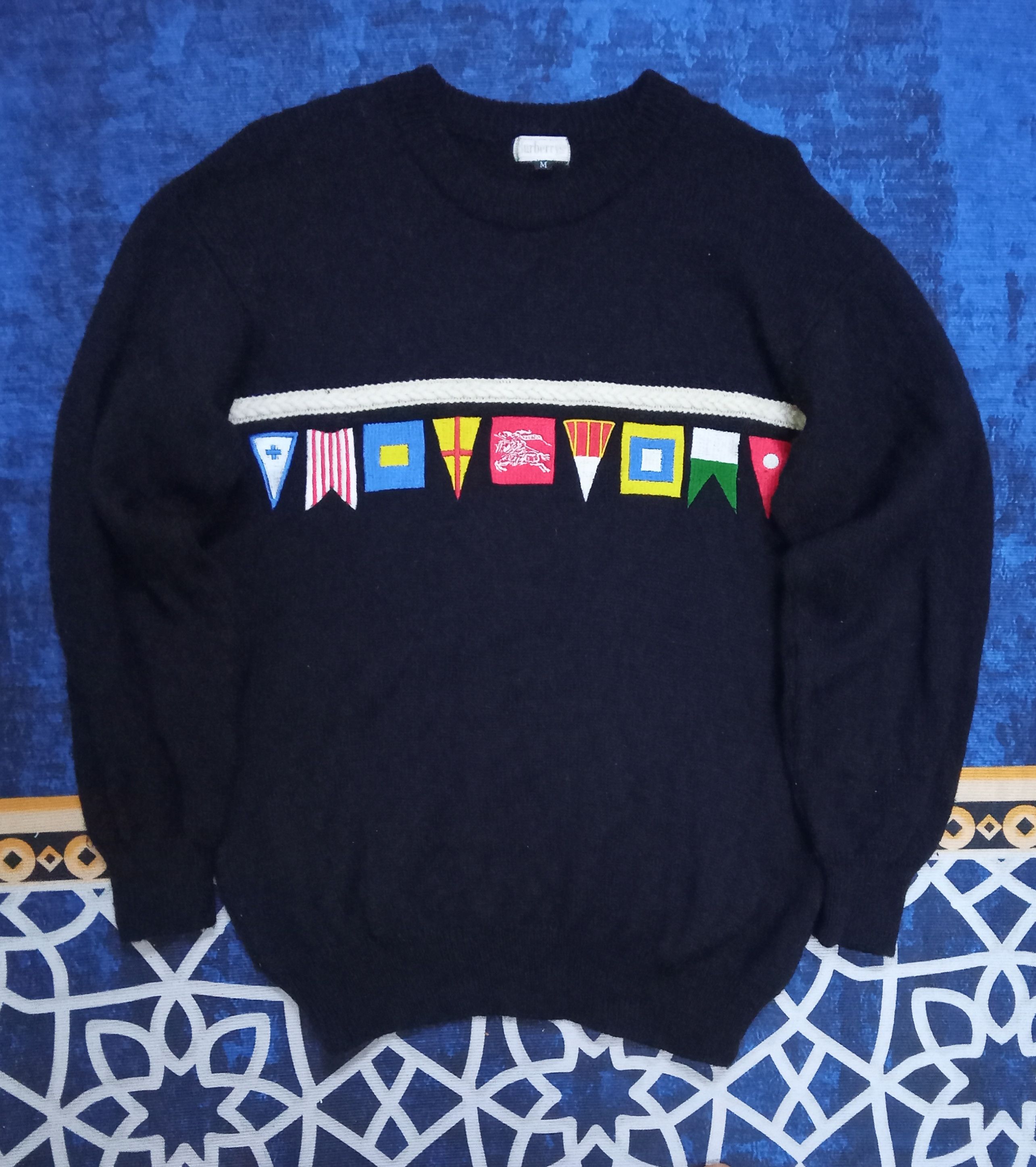 Burberry Burberrys Vintage Flags Design Rare Wool Sweater Size US M / EU 48-50 / 2 - 1 Thumbnail