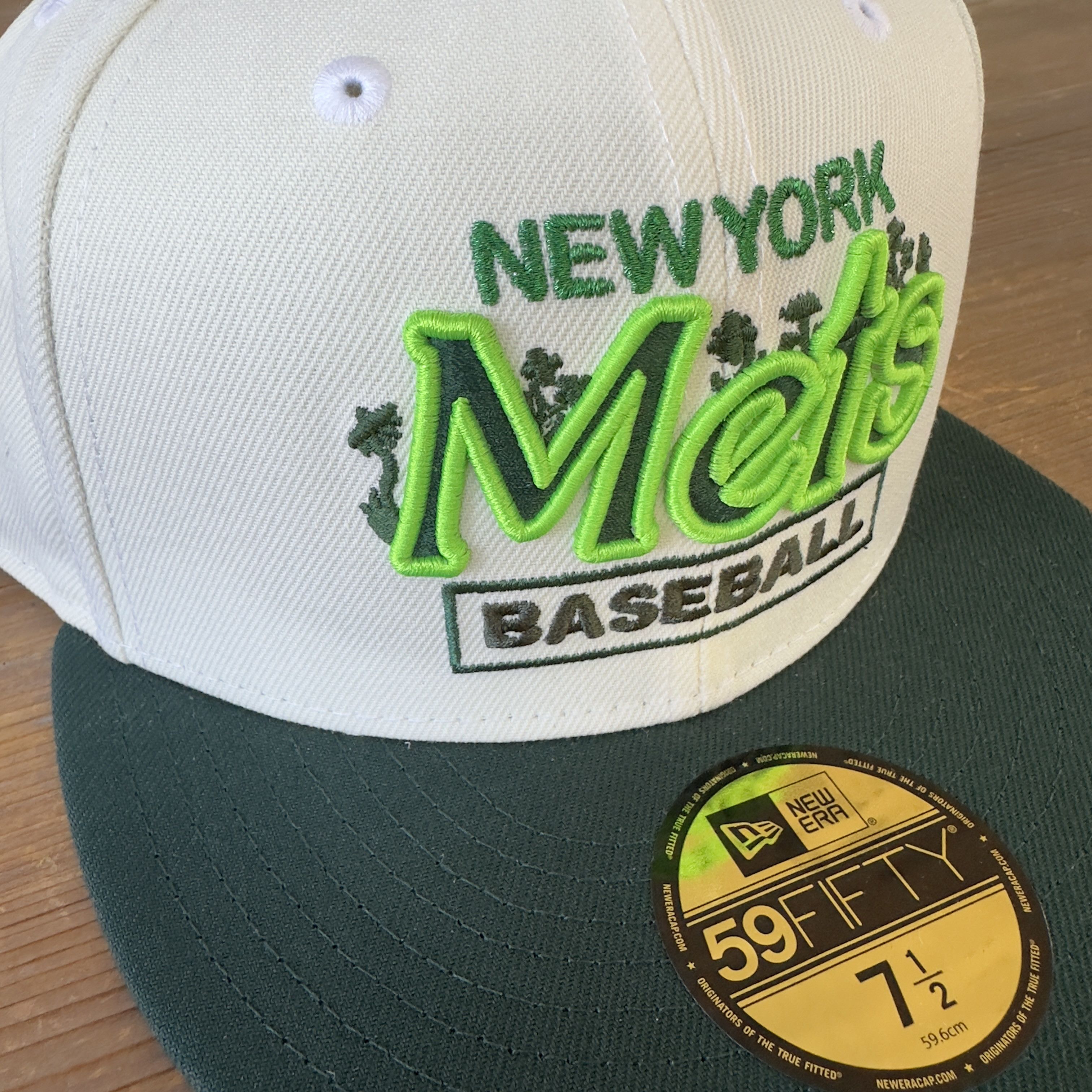 New Era New York Mets "Mr Met at The Met" 59Fifty Fitted Hat 7 1/2" Size ONE SIZE - 2 Thumbnail